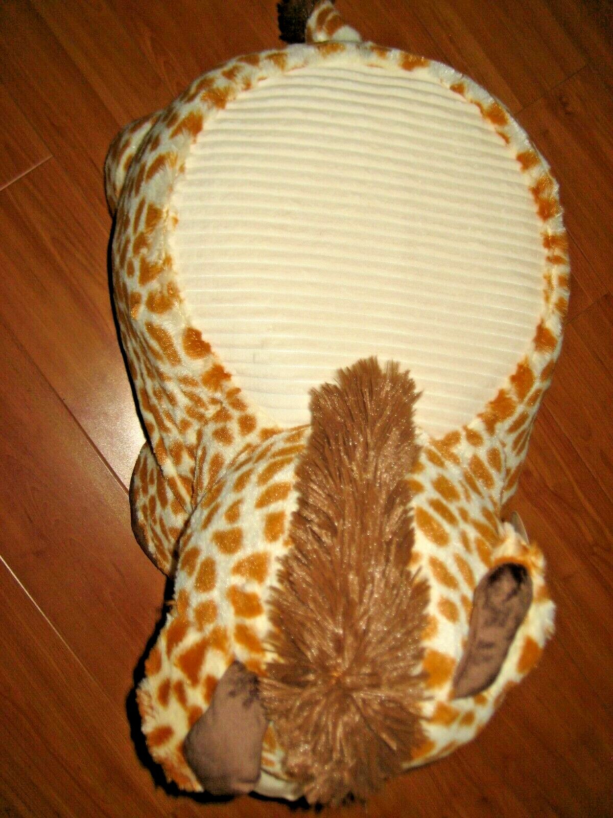 Giraffe Plush Chair (Kelly Kids)