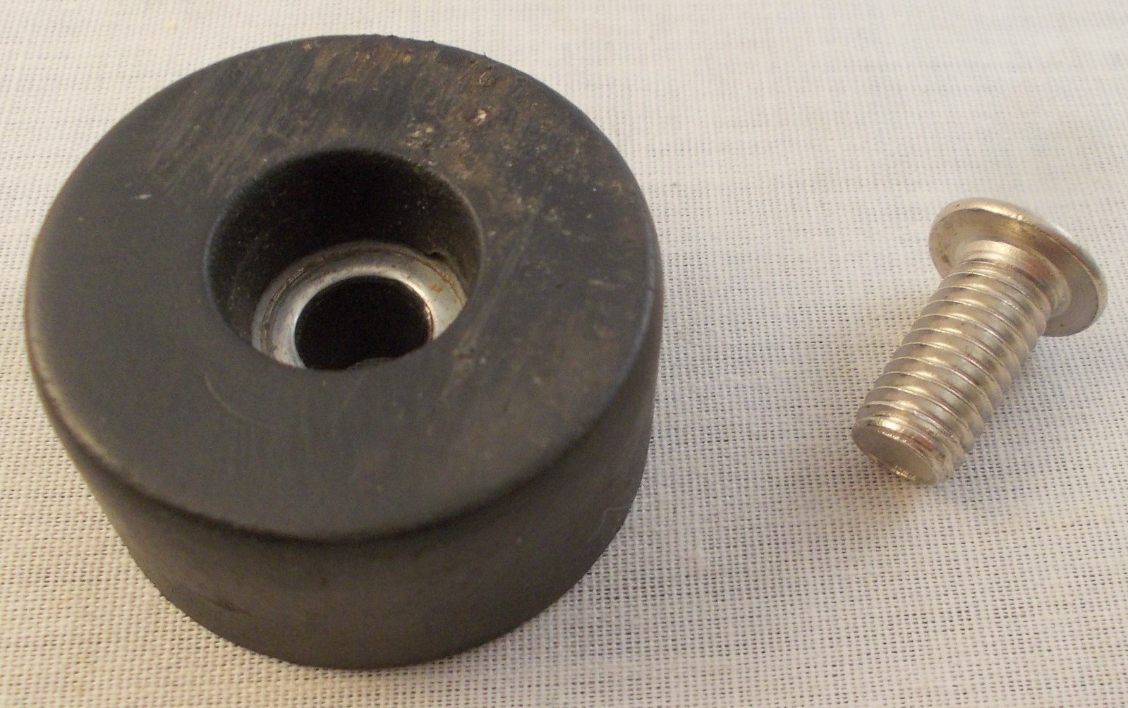 Odyssey DJ Flight Case Replacement Rubber Foot with Mounting Bolt ACP1907