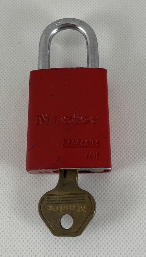 Master Lock ProSeries 6835 Aluminum Padlock Lockout 1-31/32" 1-1/16" Shackle