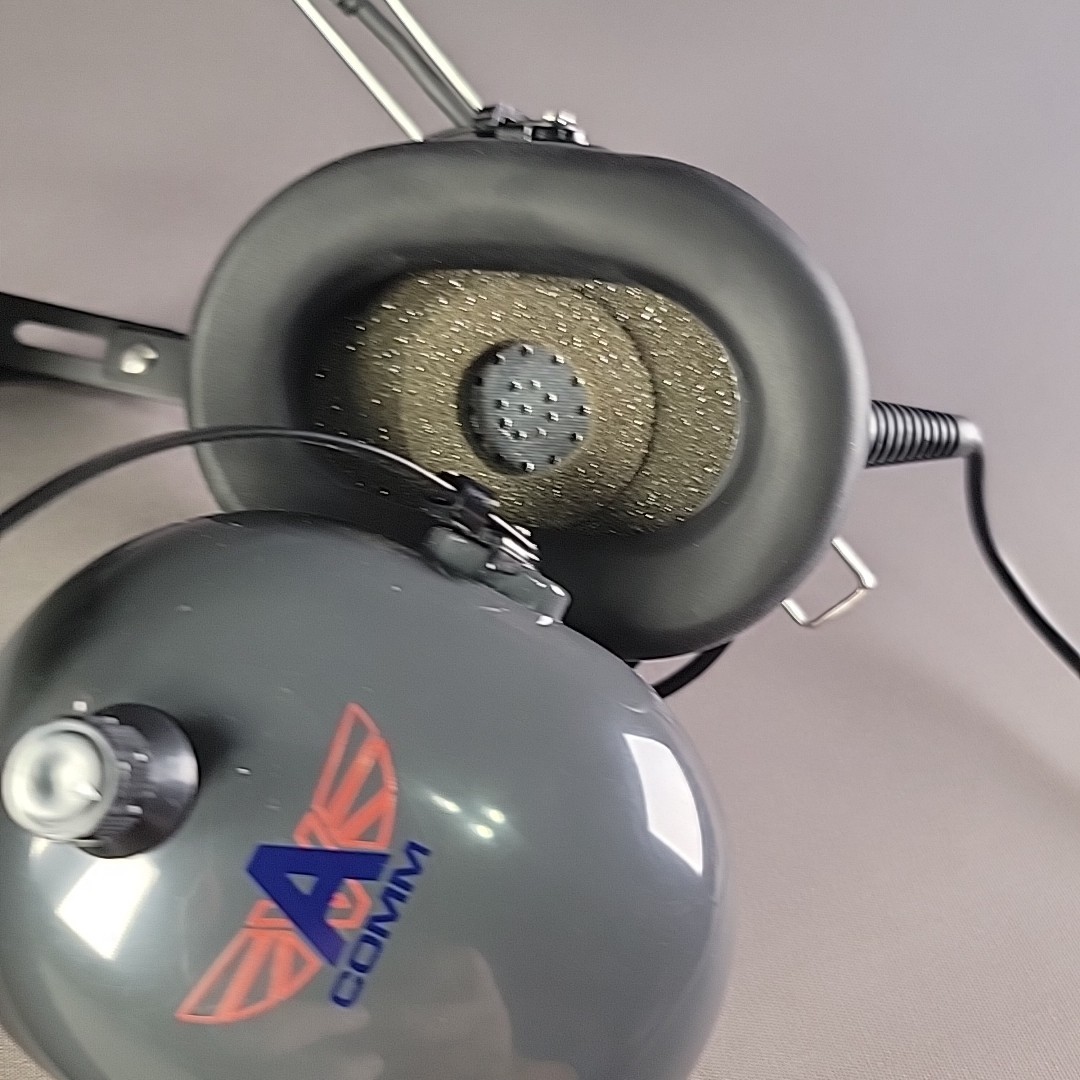 Avcomm AC-400S Headset - Dual Plug - Aviation Communications Inc. Tested