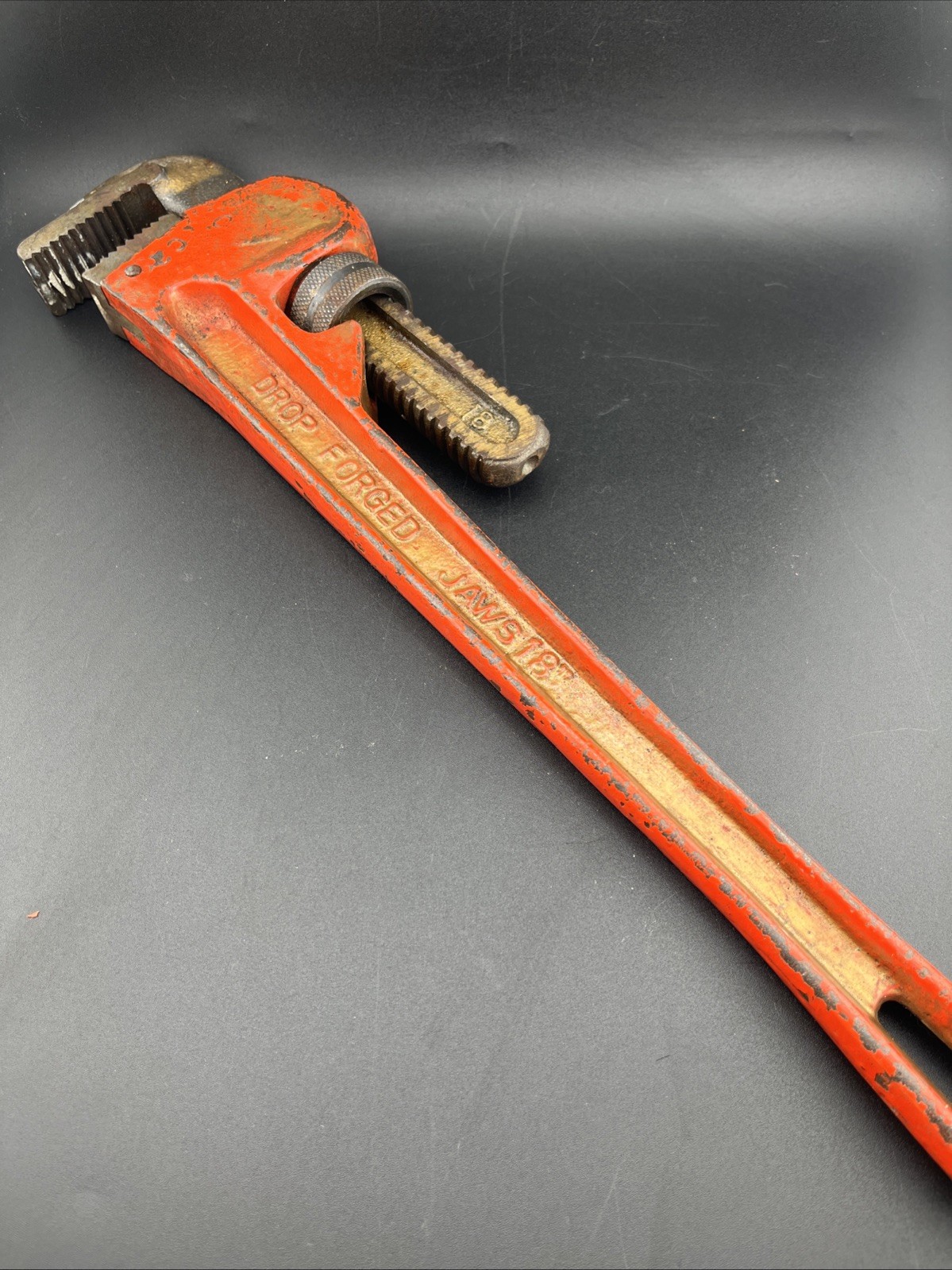 18'' Heavy-Duty Straight Pipe Wrench