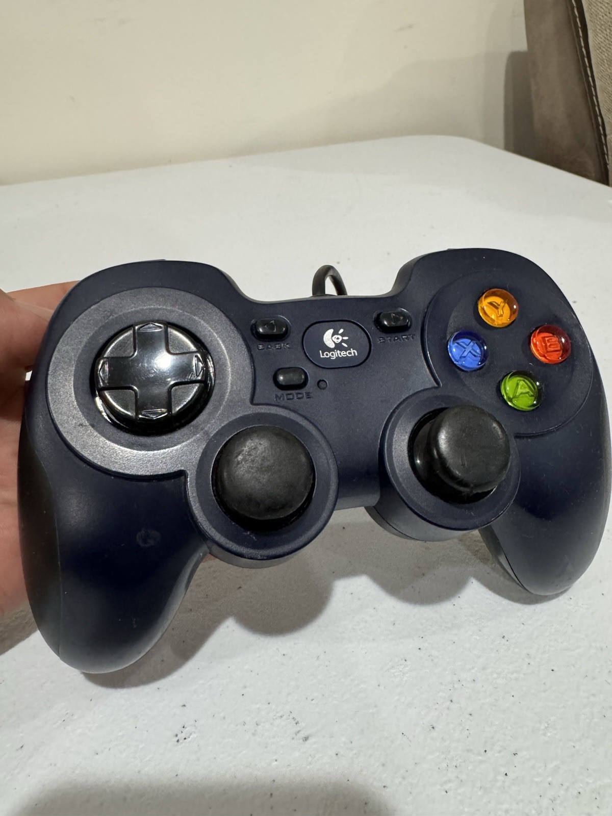 Logitech GamePad F310 Blue Wired Corded USB PC Video Game Controller Tested