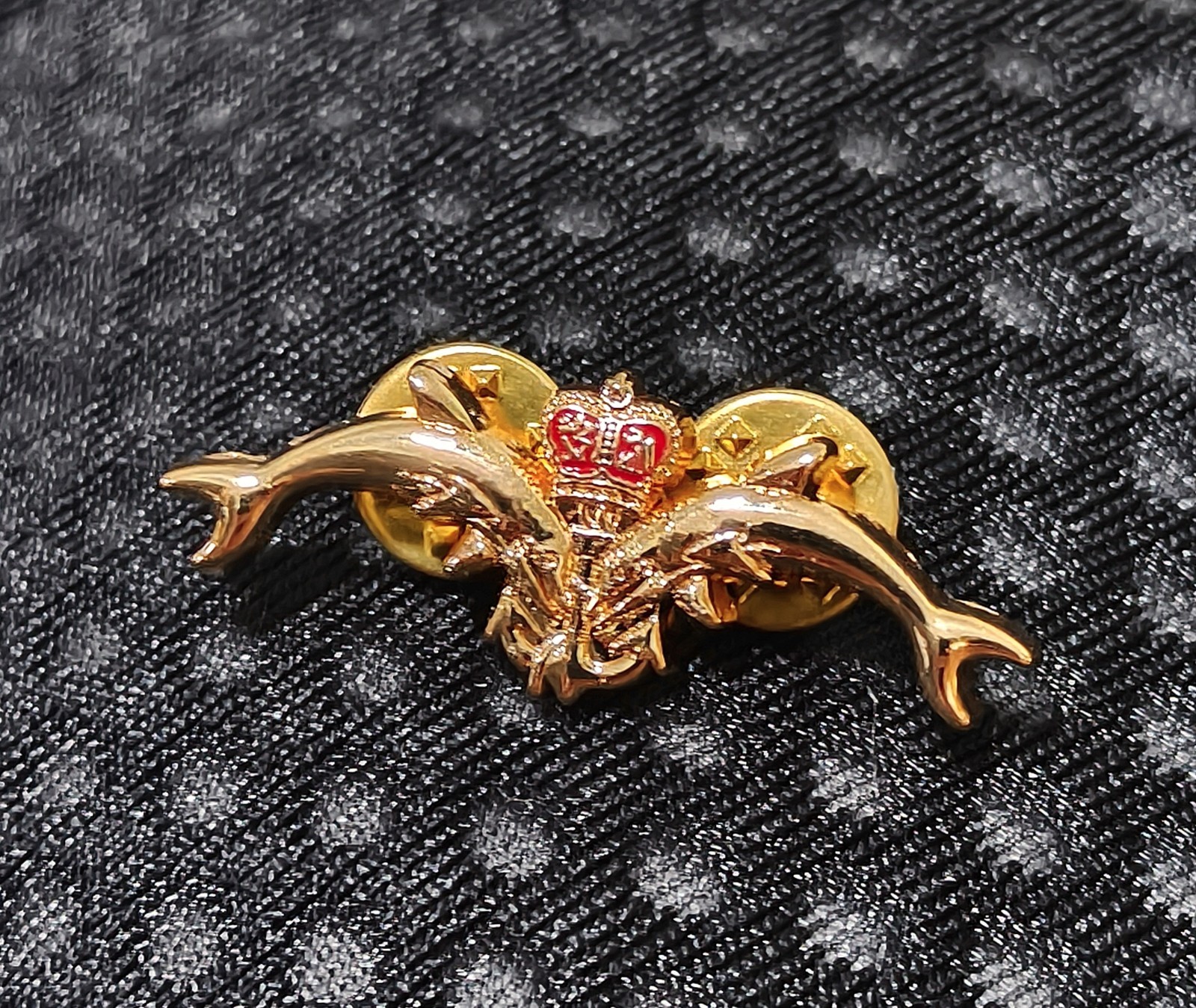 Malaysia Navy Submarine Submariner Mess Dress Mini Size Badge Insignia Pin