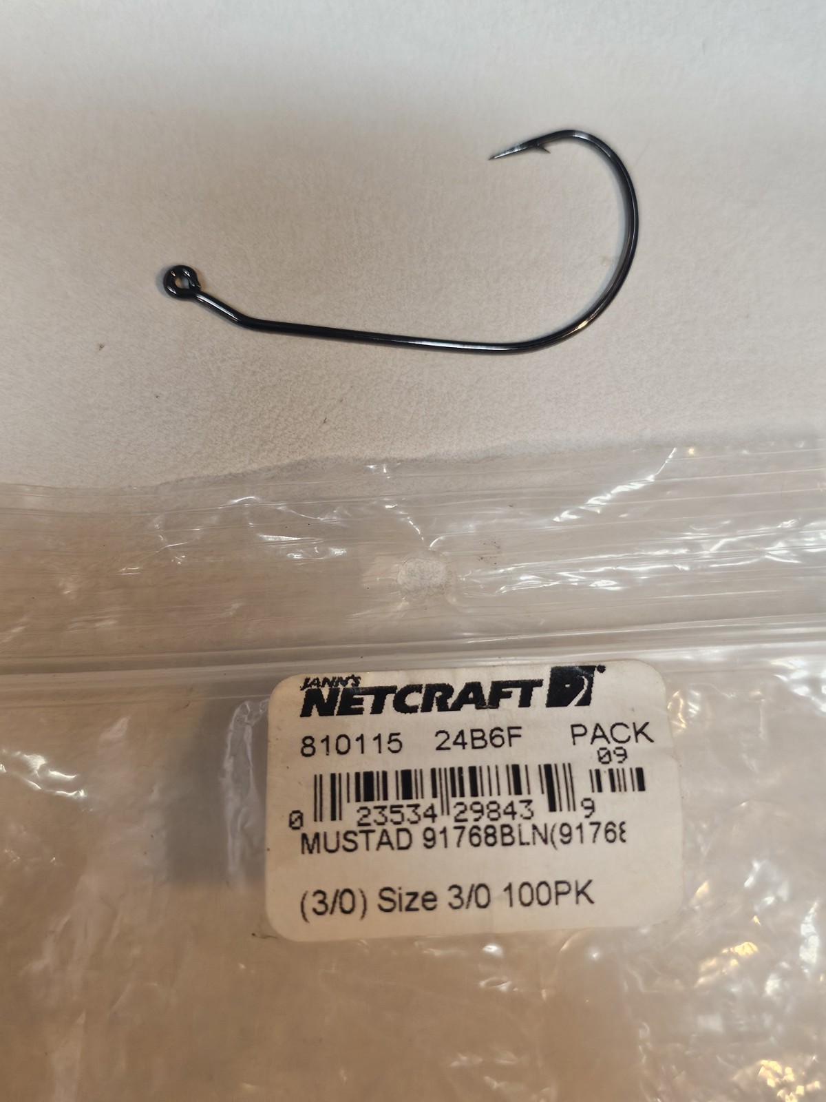 2/0 Mustad 91768 Ultra Point Wide Gap Black Nickel Jigs Fishing Hooks 25 lot