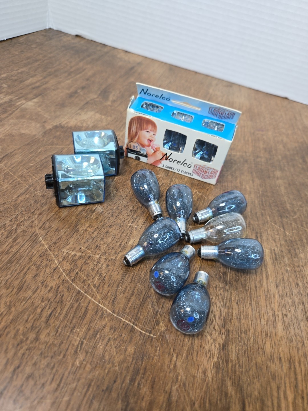 Vintage Flashbulbs Lot