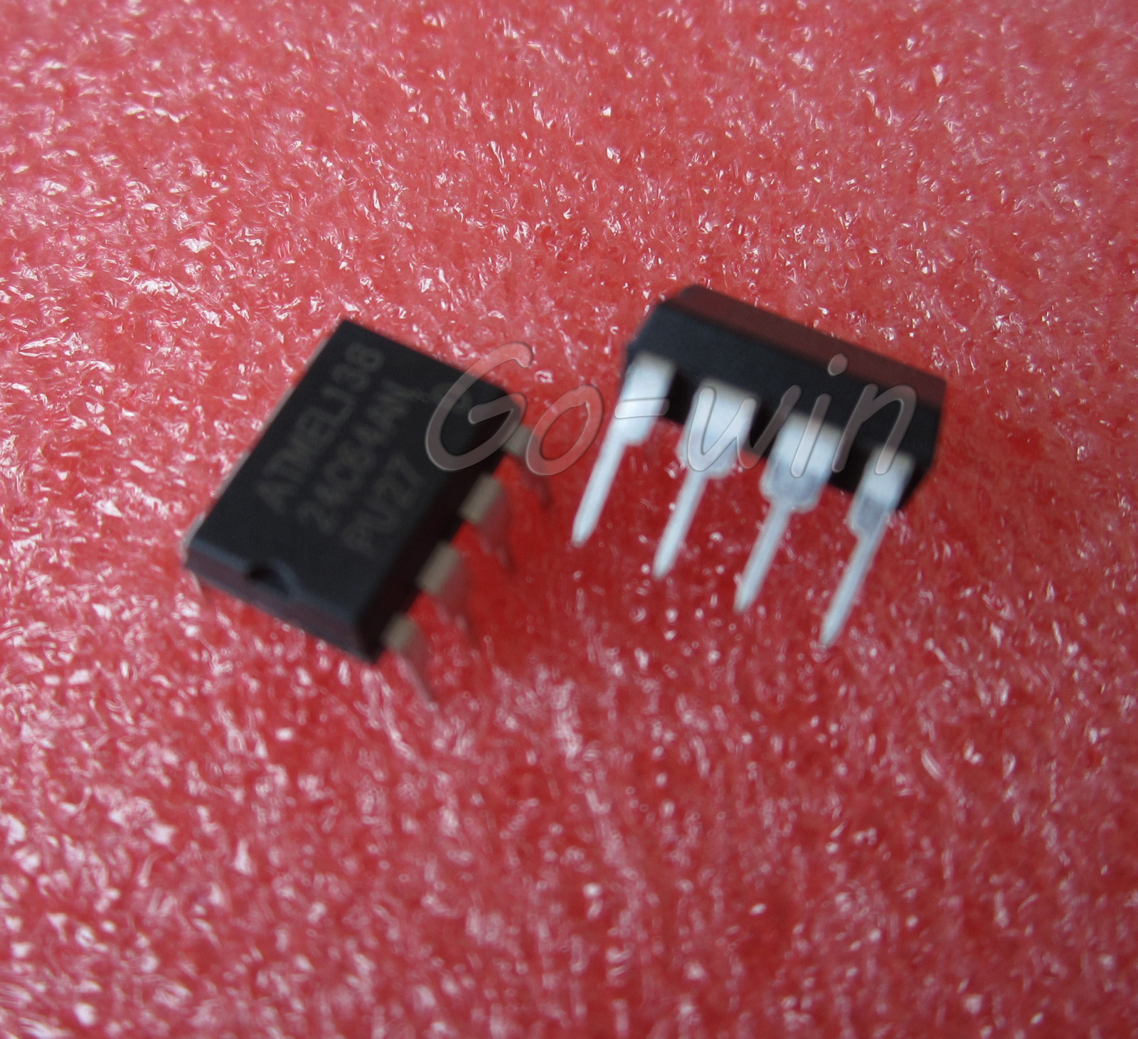 100pcs AT24C64 DIP8 24C64 IC EEPROM 64KBIT 400KHZ NEW GOOD QUALITY D17