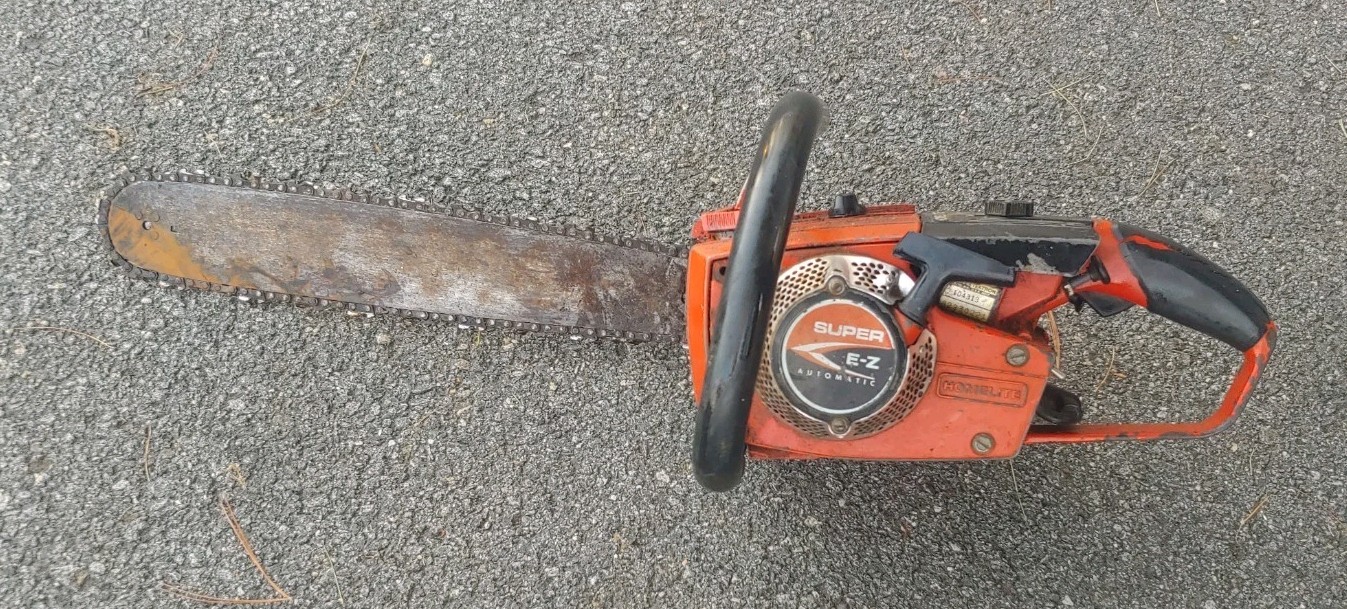 Homelite Super EZ Automatic Chainsaw 16” Bar For Parts or Repair P/N 104313