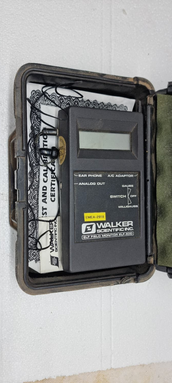 Walker Scientific ELF-60D Gauss Meter Low Frequency Field Monitor w Case