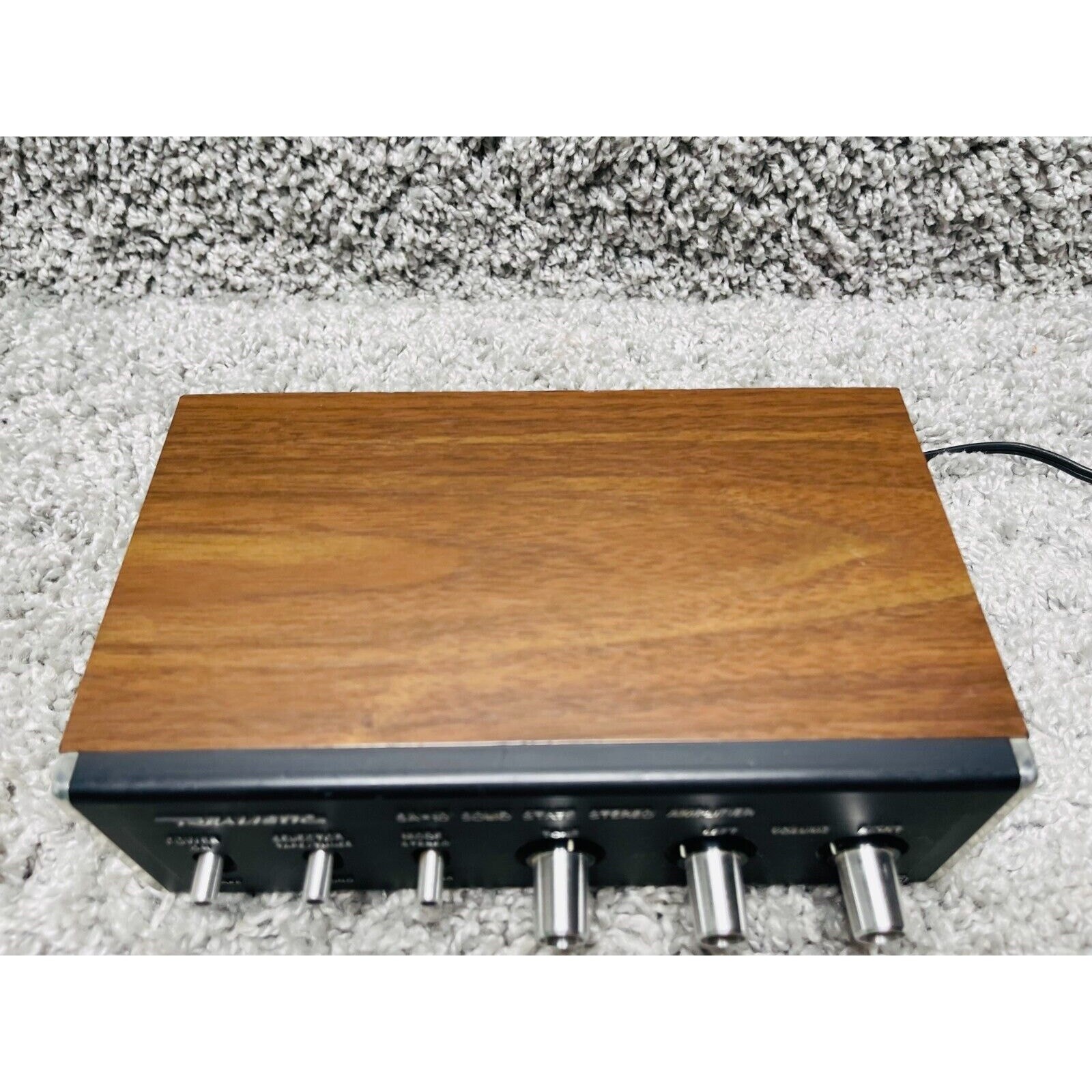 Realistic SA 10 Solid State Stereo Amplifier Brown Black Model 31 1982B 12W