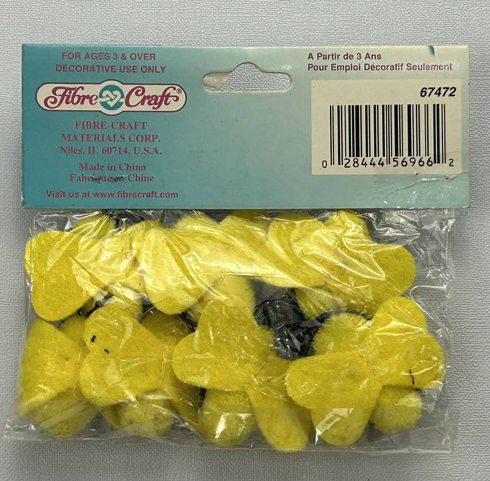 Fibre Craft Felt Bees 1” Craft Embellishments 8pc Open Pack Missing 1