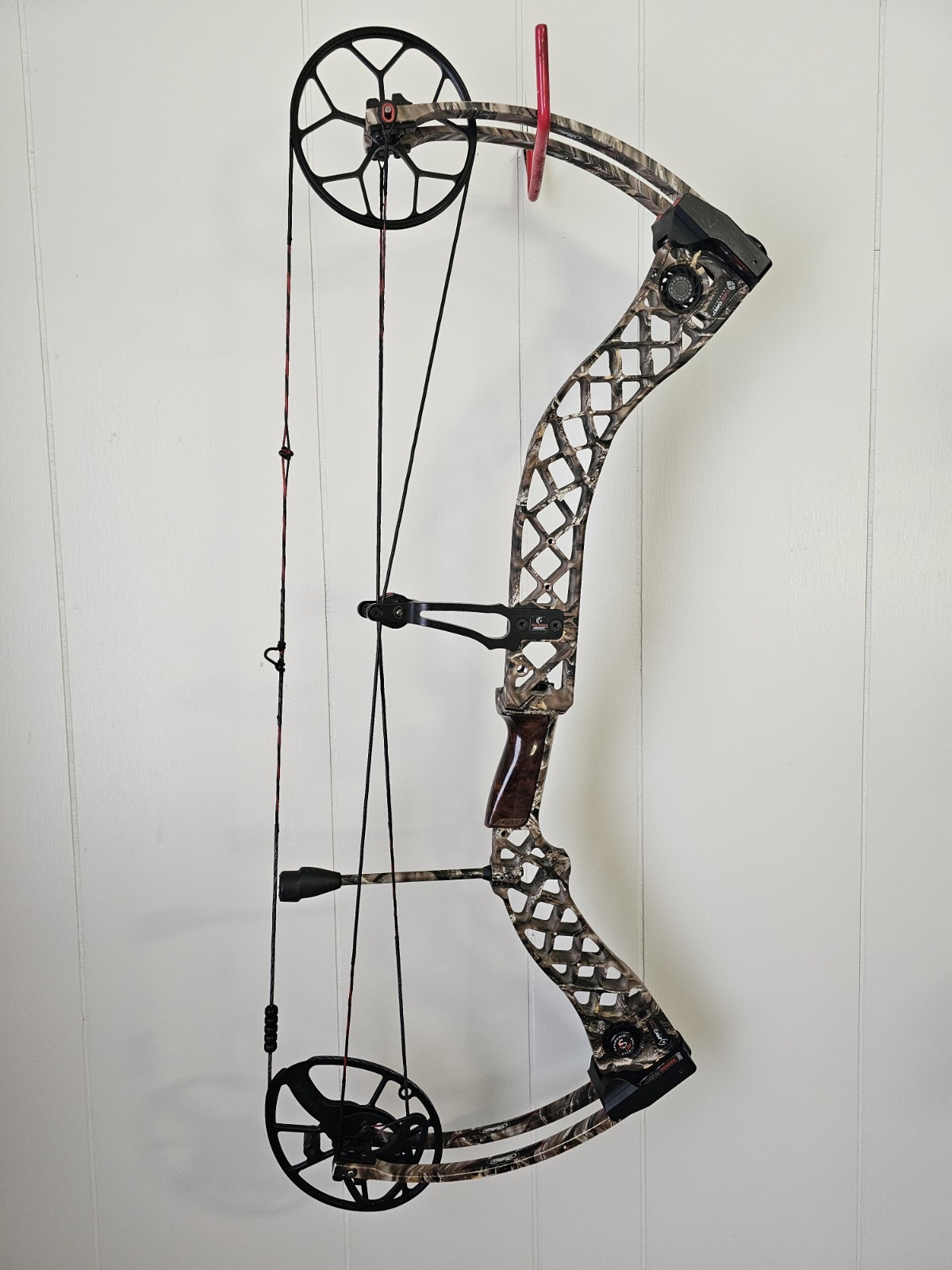 Mathews Creed Compound Bow