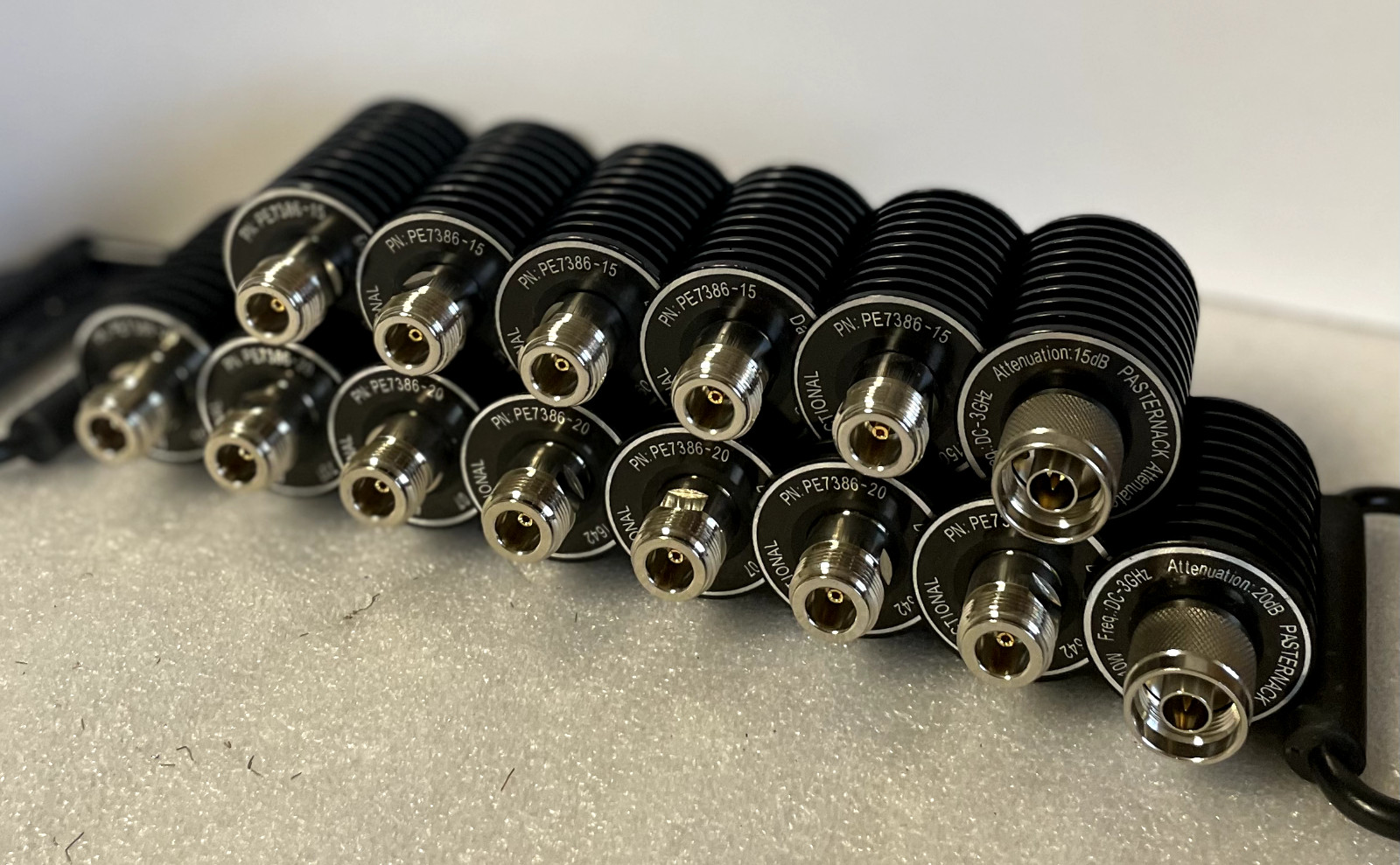 20 dB Fixed Attenuator, N Male to N Female, Black Aluminum Heatsink 10W