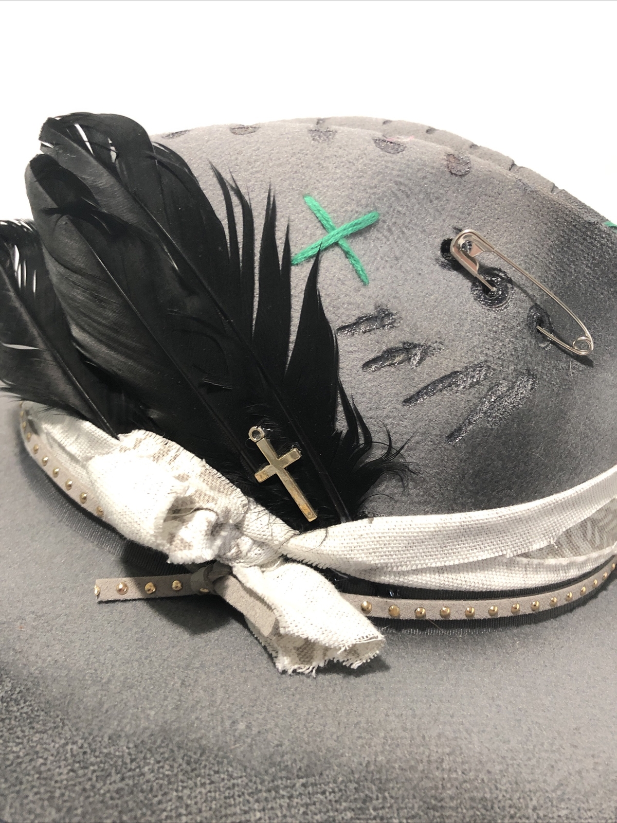 Tazzle’s 1of1 Womens Custom Western Wide Brim Hat-Gray “gone Fishing” & Feather