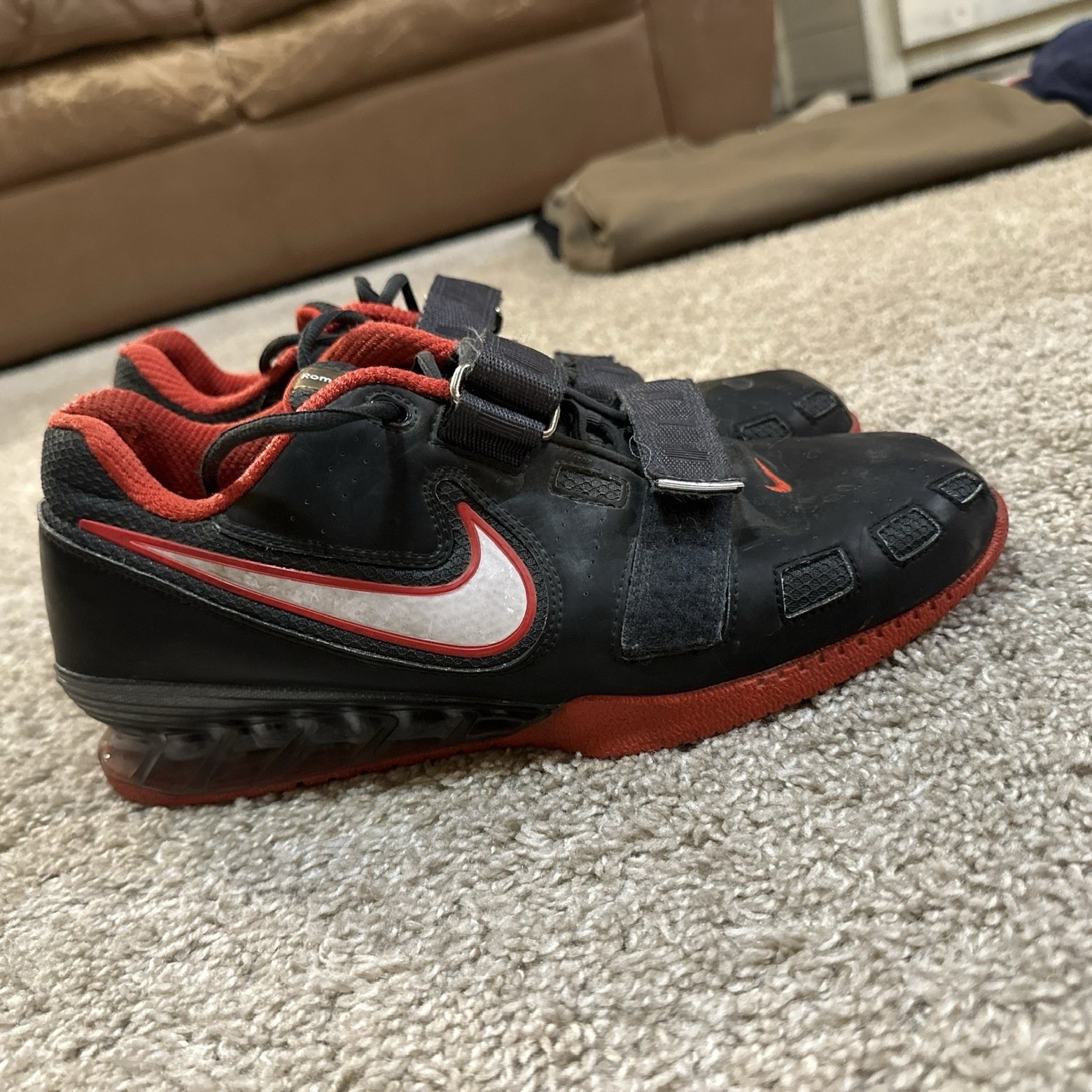 Nike Romaleos 2 Weightlifting Sneakers Black Red Hook & Loop Men's Size 10.5