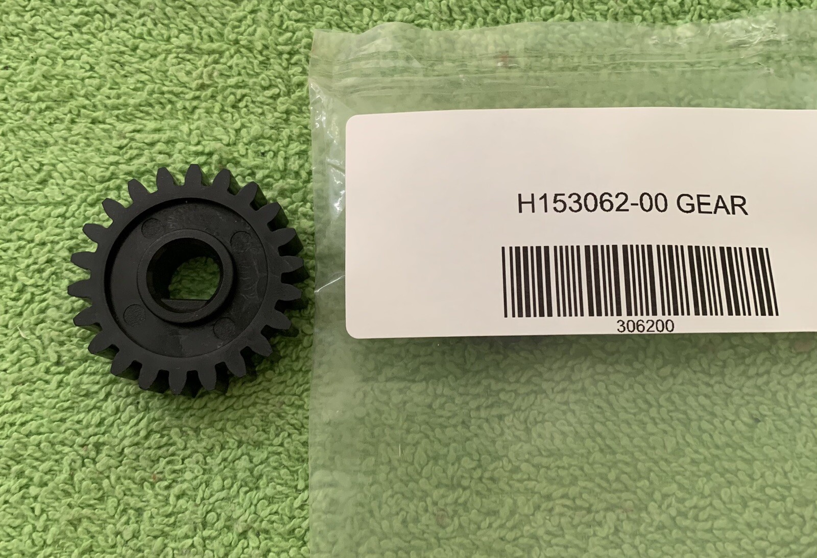 H153062-00 Gear 22Th for Noritsu LPS 24 Pro  20303029-00 / H153062 USA STOCK