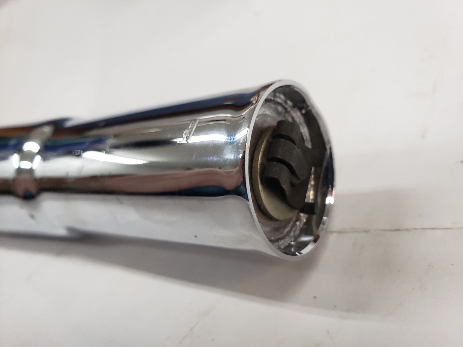 KGS 50/18 Pneumatic Seat Cylinder 20"