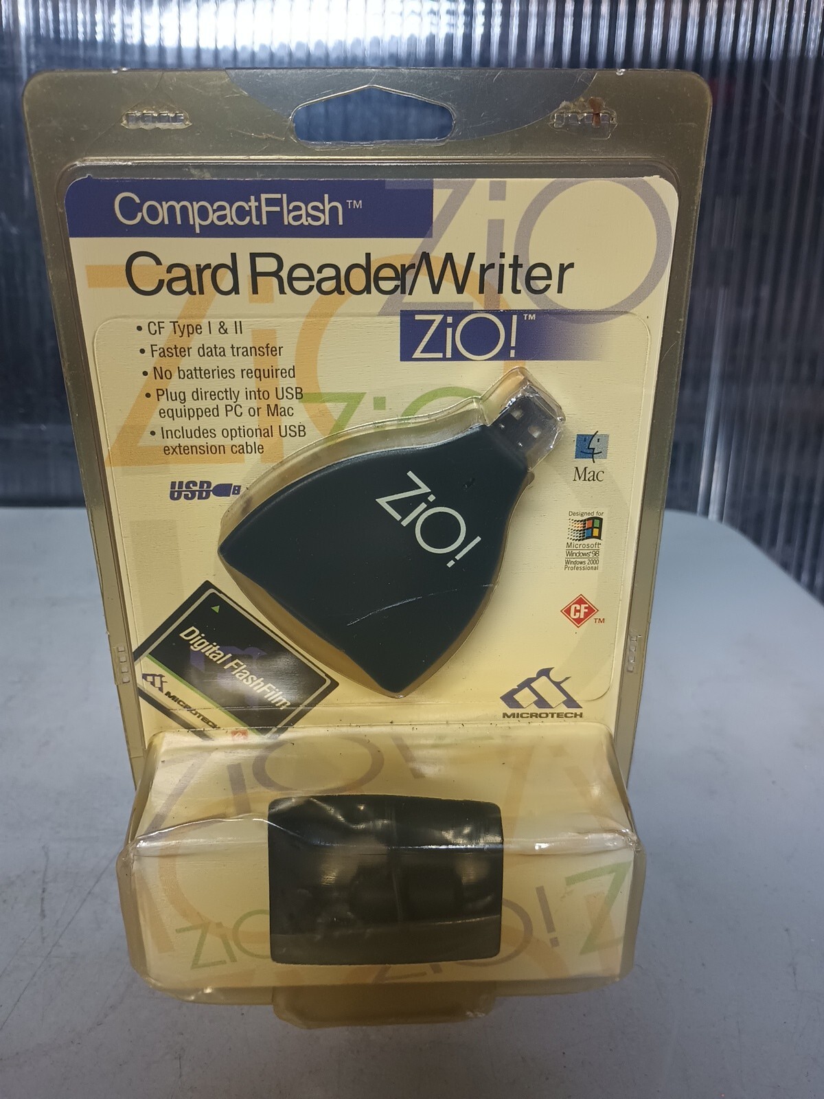 Vtg Compact Flash USB Card Reader Writer Zio Card Factory Sealed