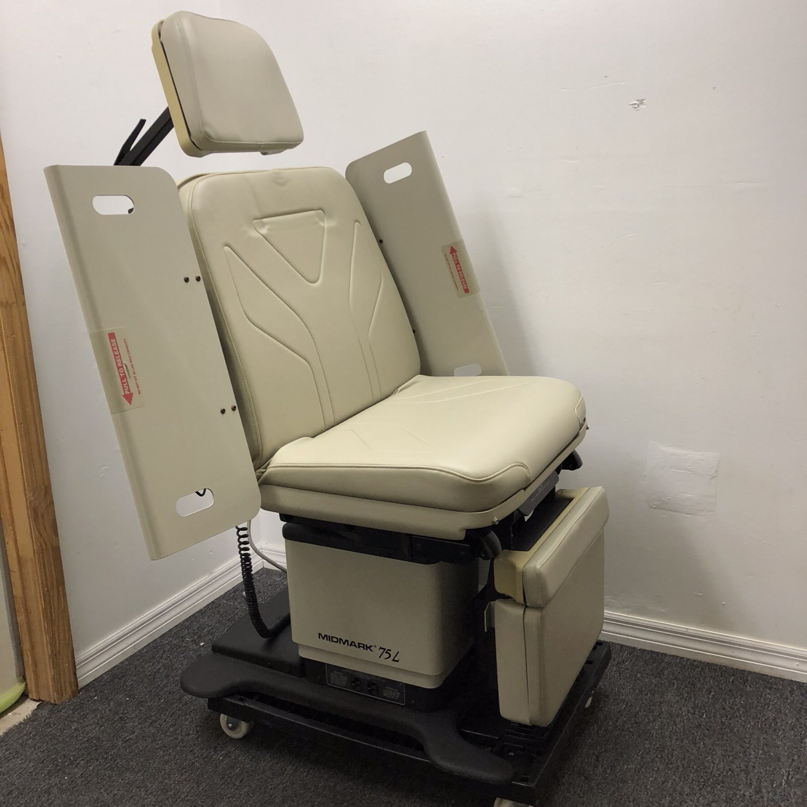 Midmark Ritter 75L Procedure Exam Chair W Security Panels Any Color Upholstery