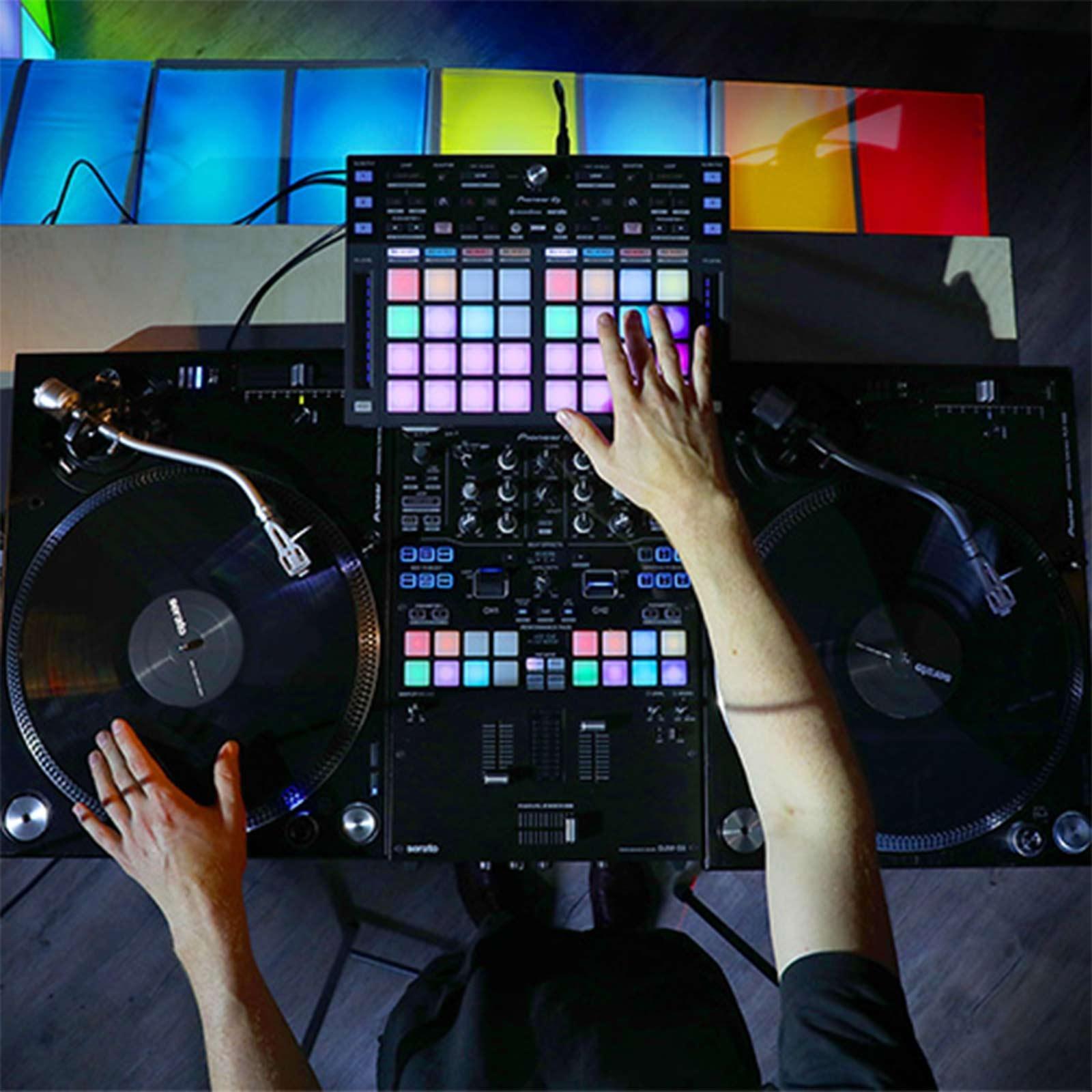 Pioneer DDJ-XP2 rekordbox Serato DJ DVS Performance Pad Surface Controller, Case