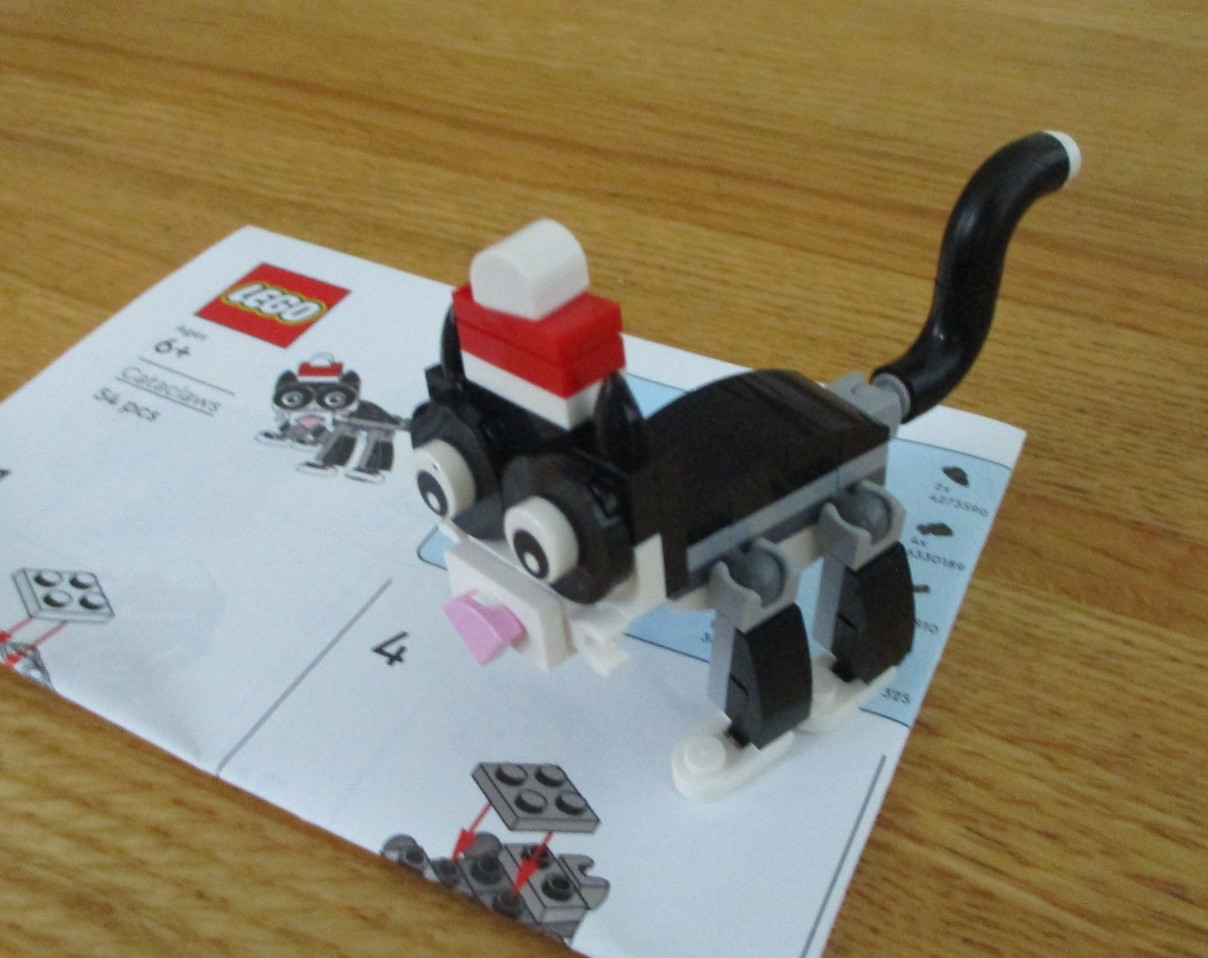LEGO Cataclaws - Retail Store Exclusive - Make & Take Build