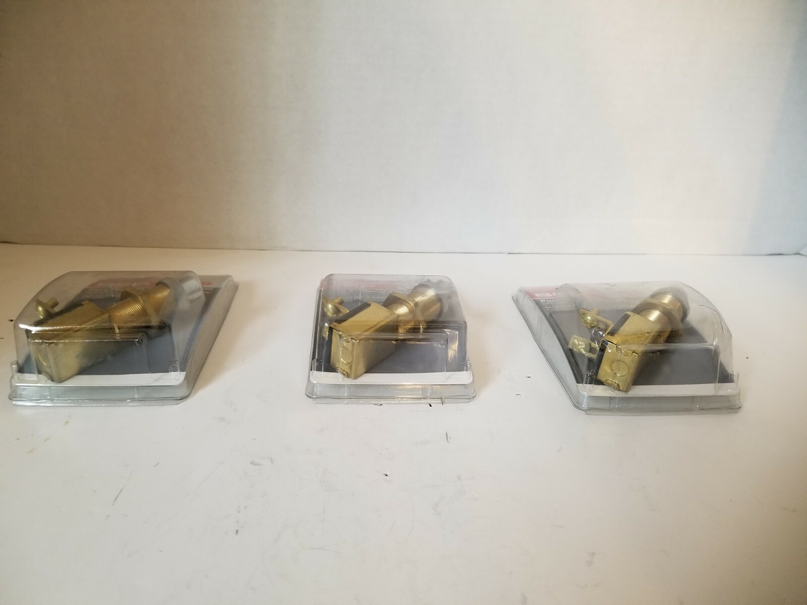 Lot of 3 BEP Push Button Switch, OFF-(ON), 6-36VDC, SPST, 1001505