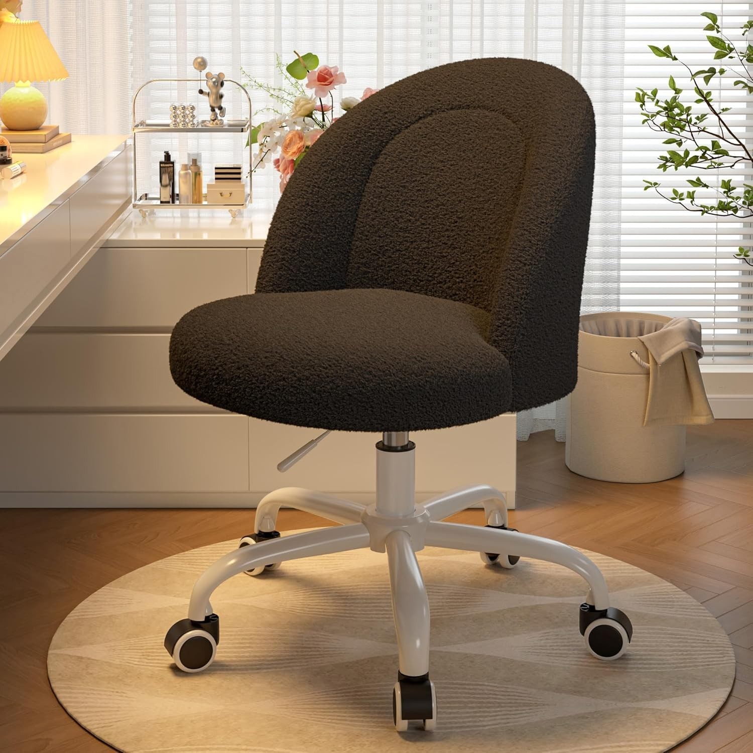 Vanity Chair with Wheels,Desk Chair with Back, Office Chair Height Adjustable
