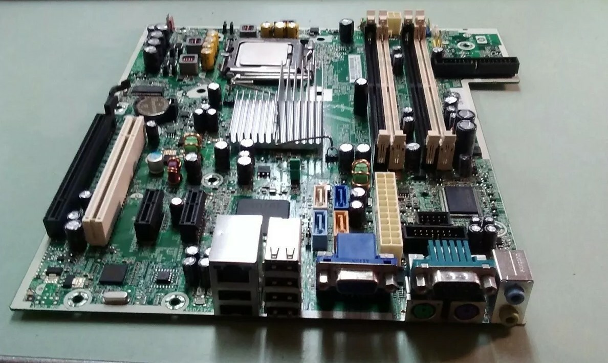 HP Desktop Motherbaord LGA775 461536-001 450667-001 CPU SLAPL REV 0H