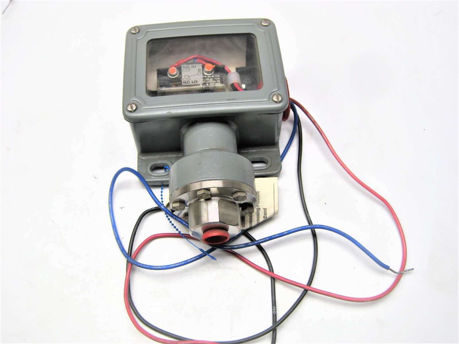 SOR 4NN-CA45-M2-C1A PRESSURE SWITCH NSNP