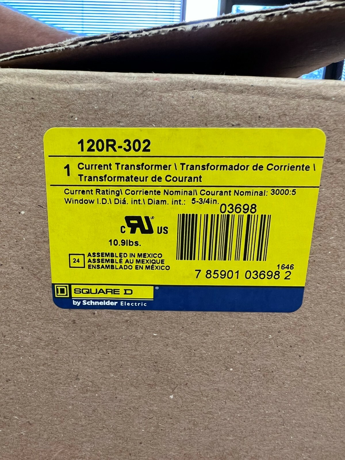 120R-302 ~ Square D 120R-302 Current Transformer 3000:5 600V ~ Unused Surplus