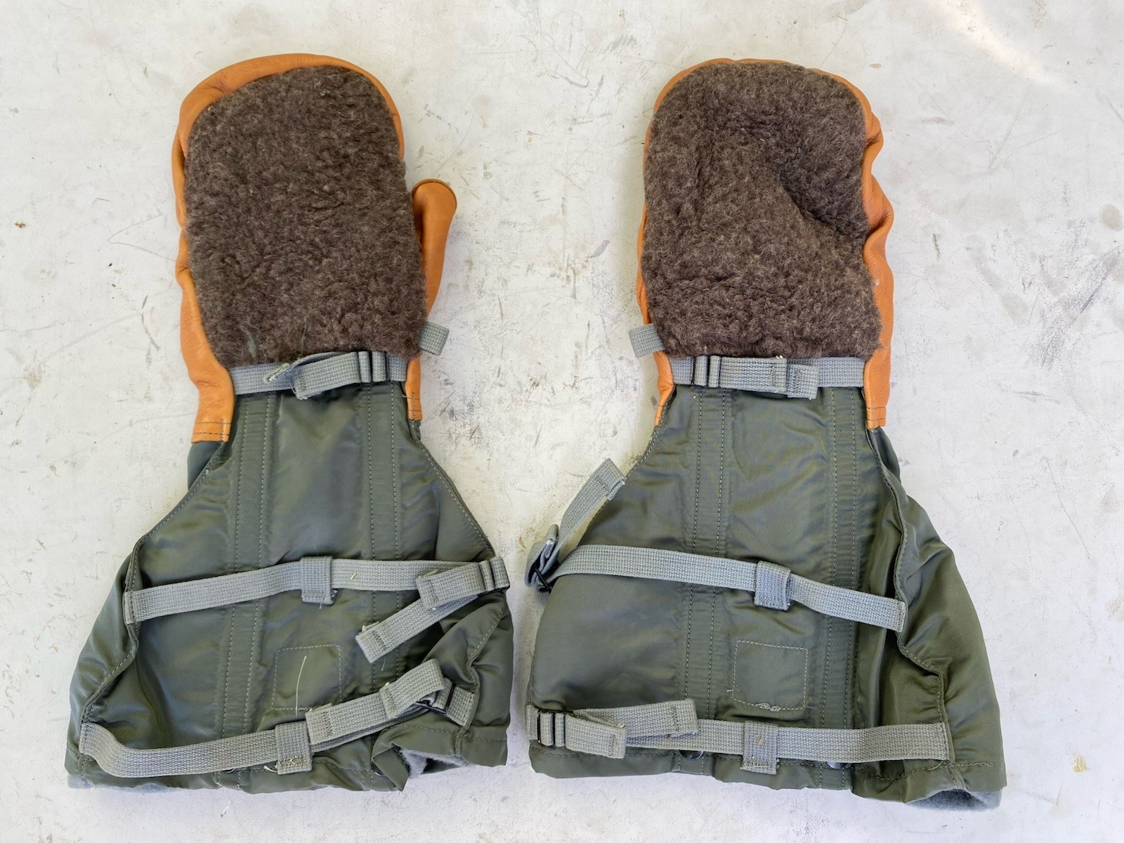 USGI Type N-4B Cold Weather Flying Mittens Set w/ Wool Liners LARGE