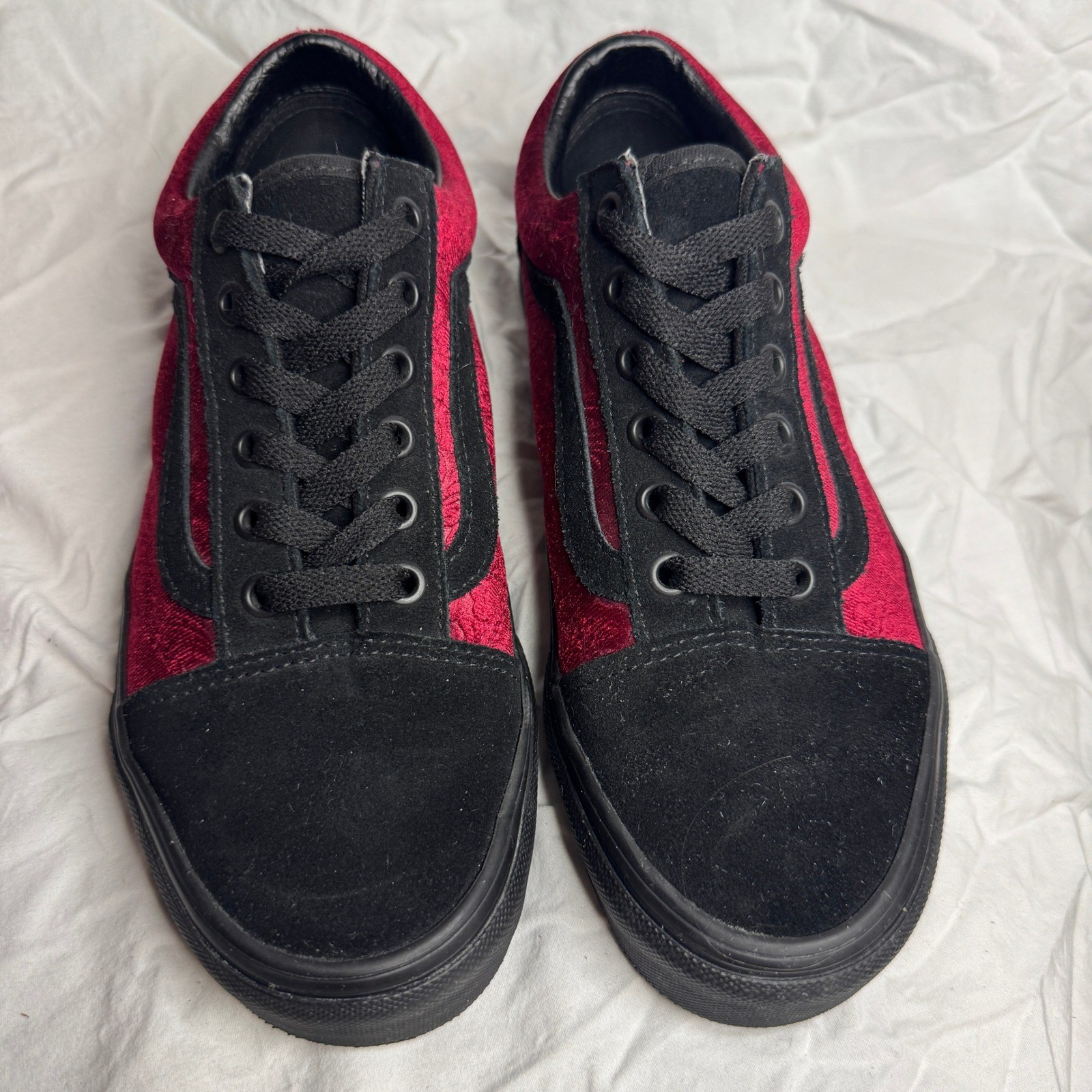 Vans Old Skool Velvet Floral Embossed Black Red Skate Shoes W 7.5 M 6