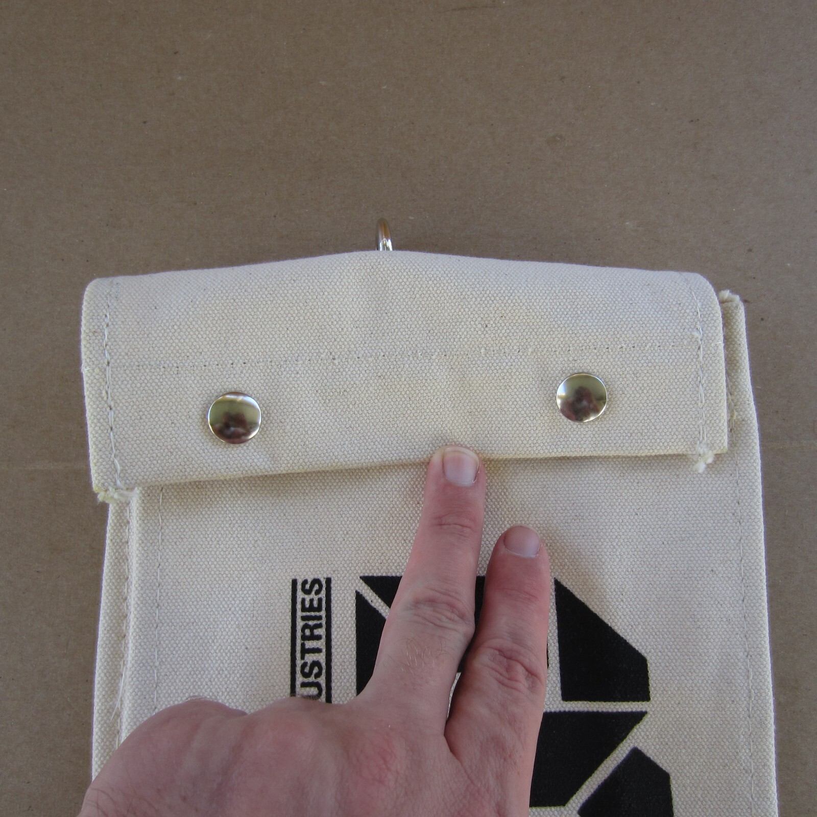 BASHLIN INDUSTRIES 24m GLOVE HOLDER - New