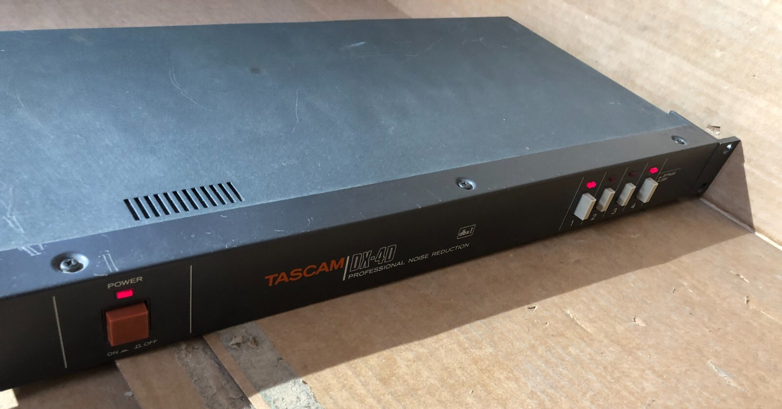 Vintage TASCAM DX-4D Professional Noise Reduction Unit Powers on