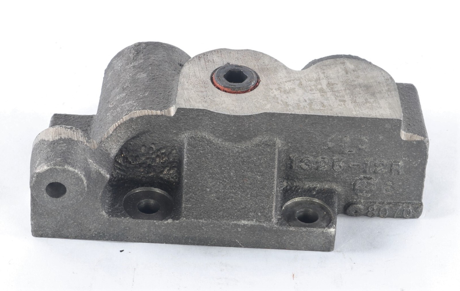 New 11003257 Danfoss Sundstrand Valve Section