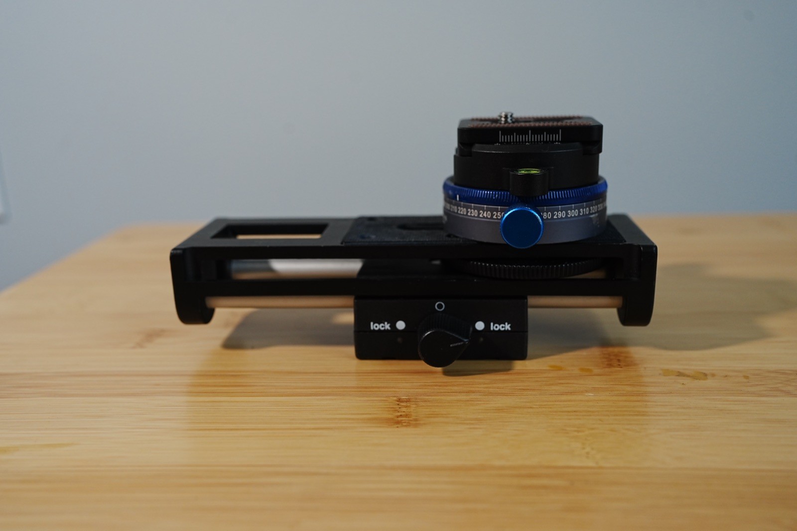 Novoflex Castel Macro Focusing Rack Slider – Used