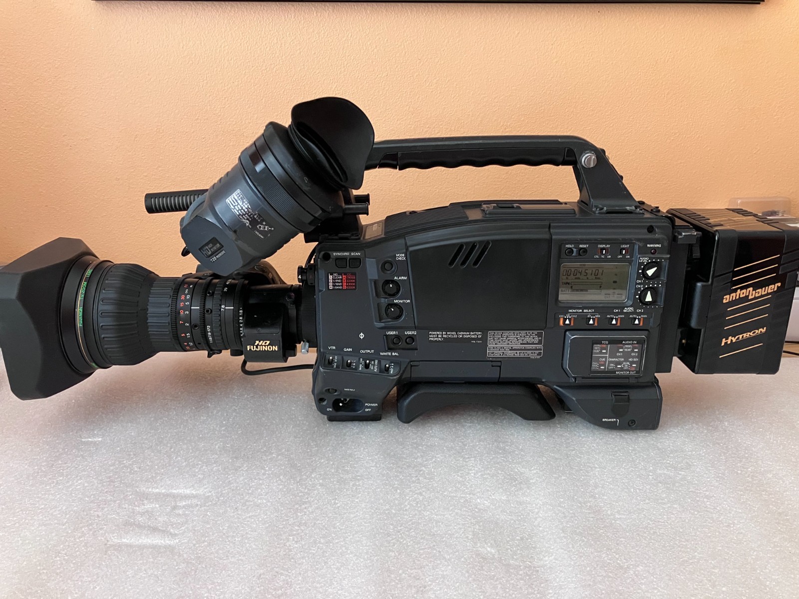 Panasonic AJ-HDC27FP Varicam HD camcorder + AJ-HVF27P viewfinder
