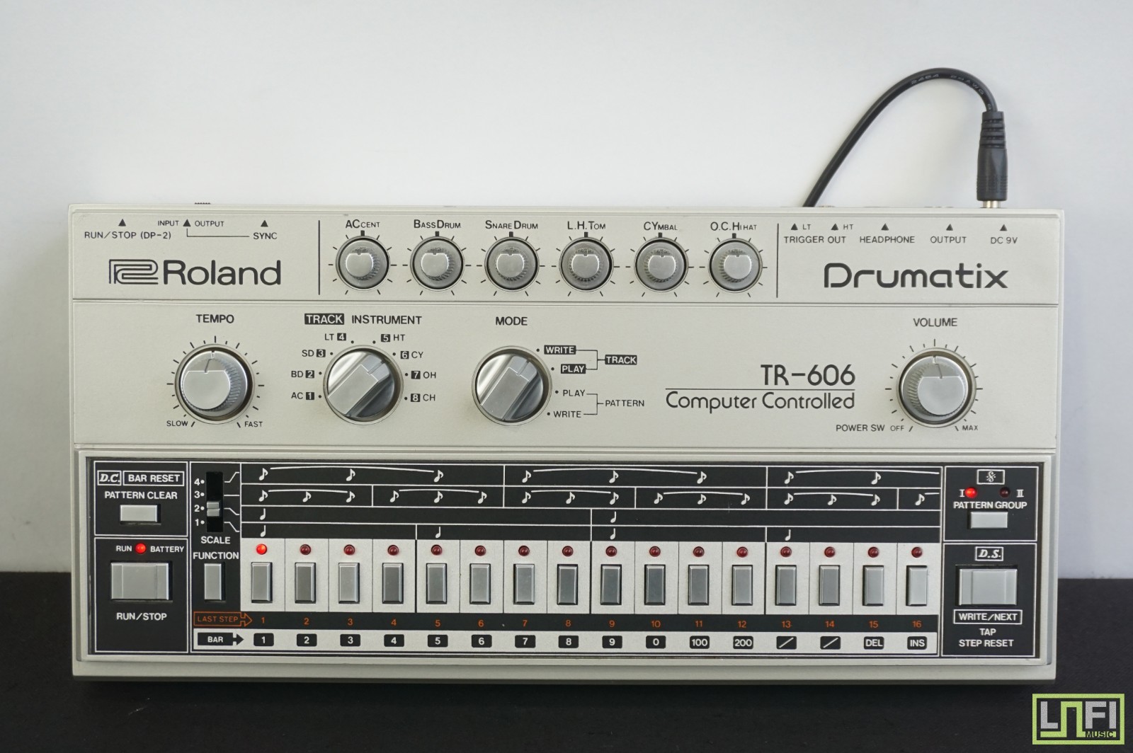 Roland TR-606 Drumatix Computer Controlled Vintage Analogue Drum Machine
