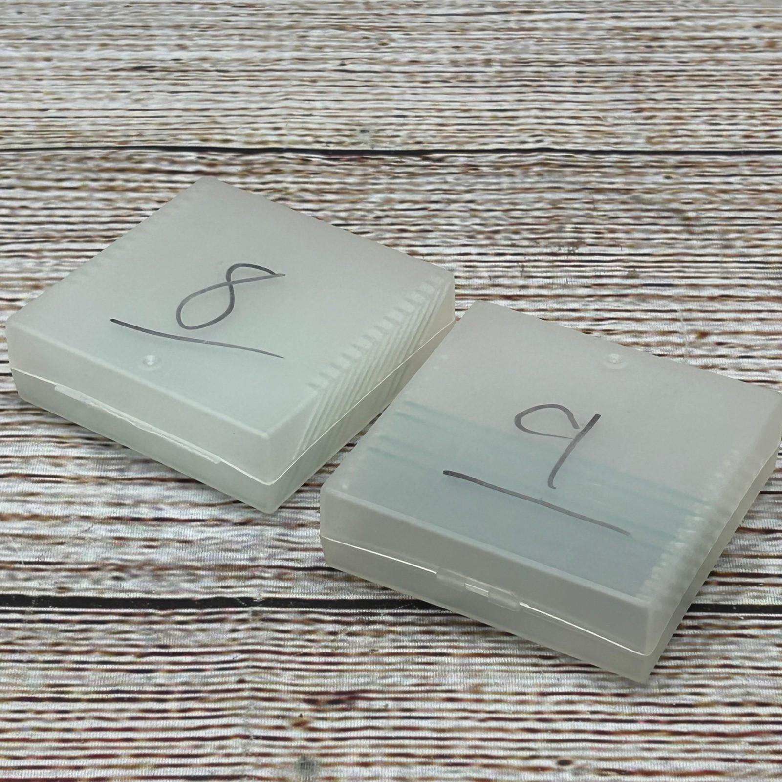 20 Clear Glass Microscope Slides with Protective Plastic Storage Cases 2 Pack