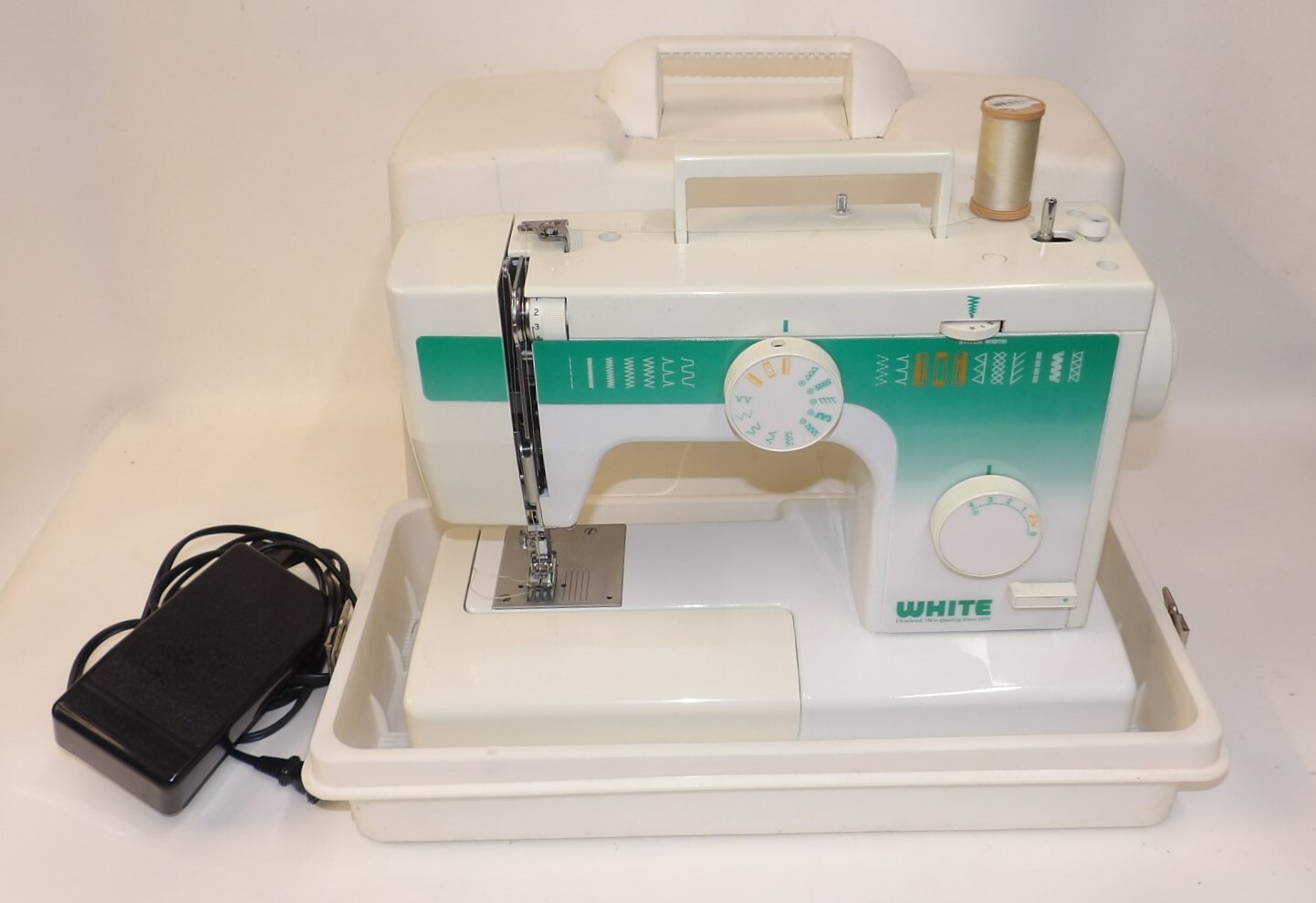 White Brand Sewing Machine #1632 with Foot Pedal and Carry Case