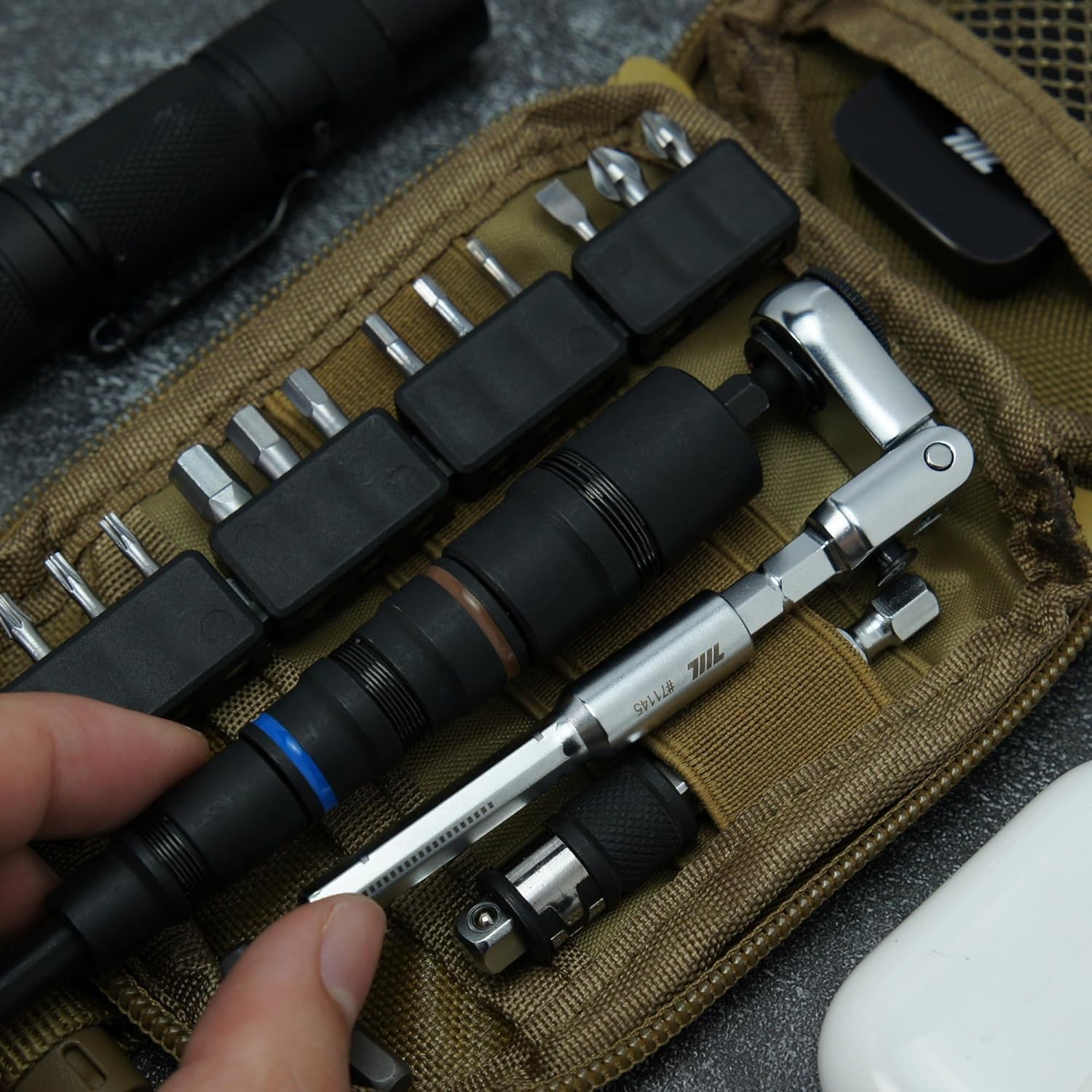 Mini 1/4" Ratchet Wrench with Socket Extension for EDC