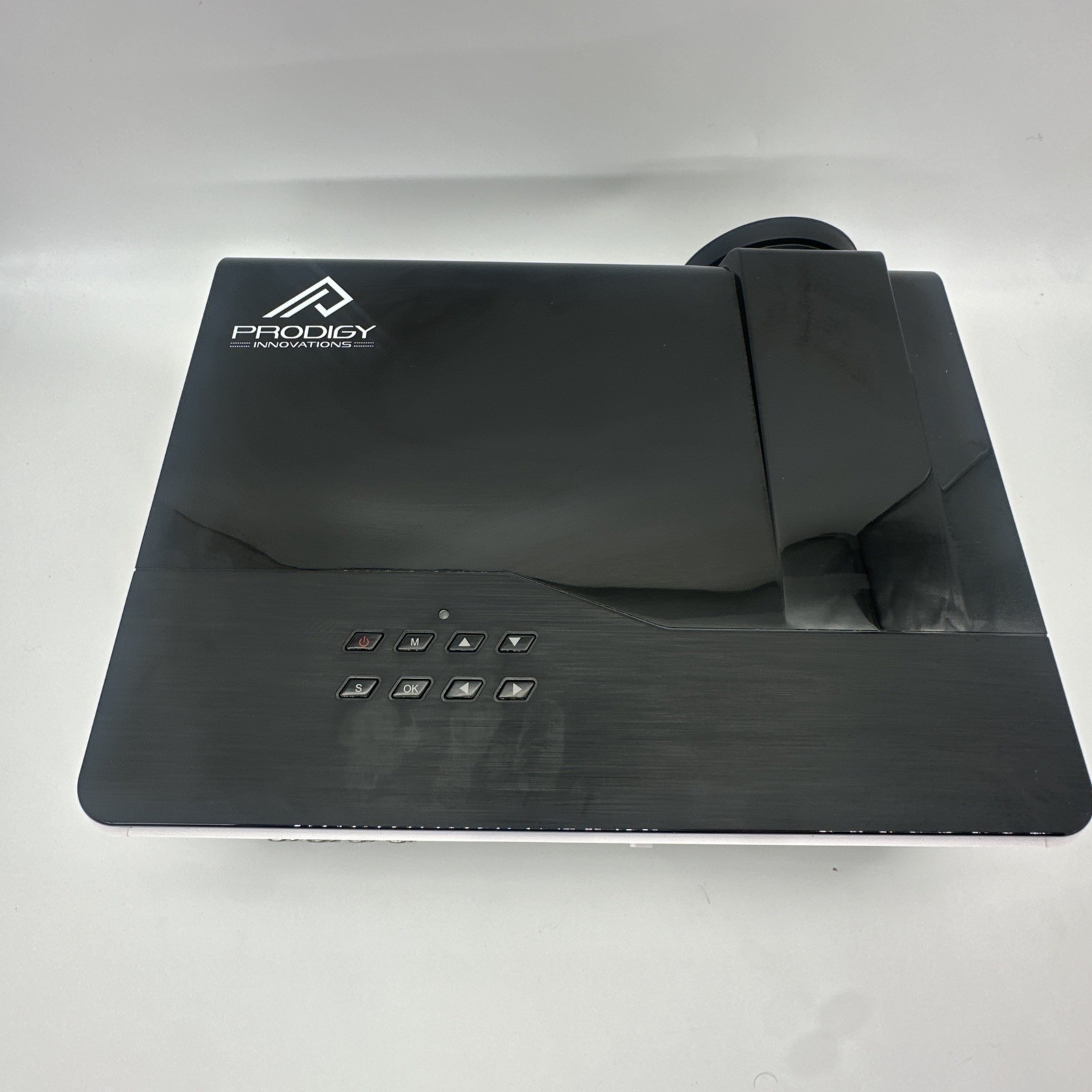PRODIGY INNOVATIONS HD Series LR-22 Projector 3D Ready Complete
