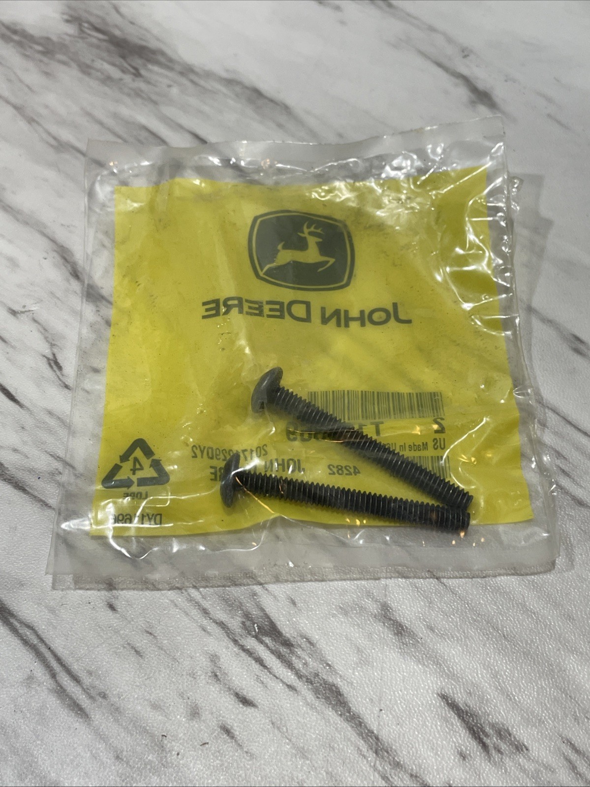 John Deere 2-Pack Screw Set T166369