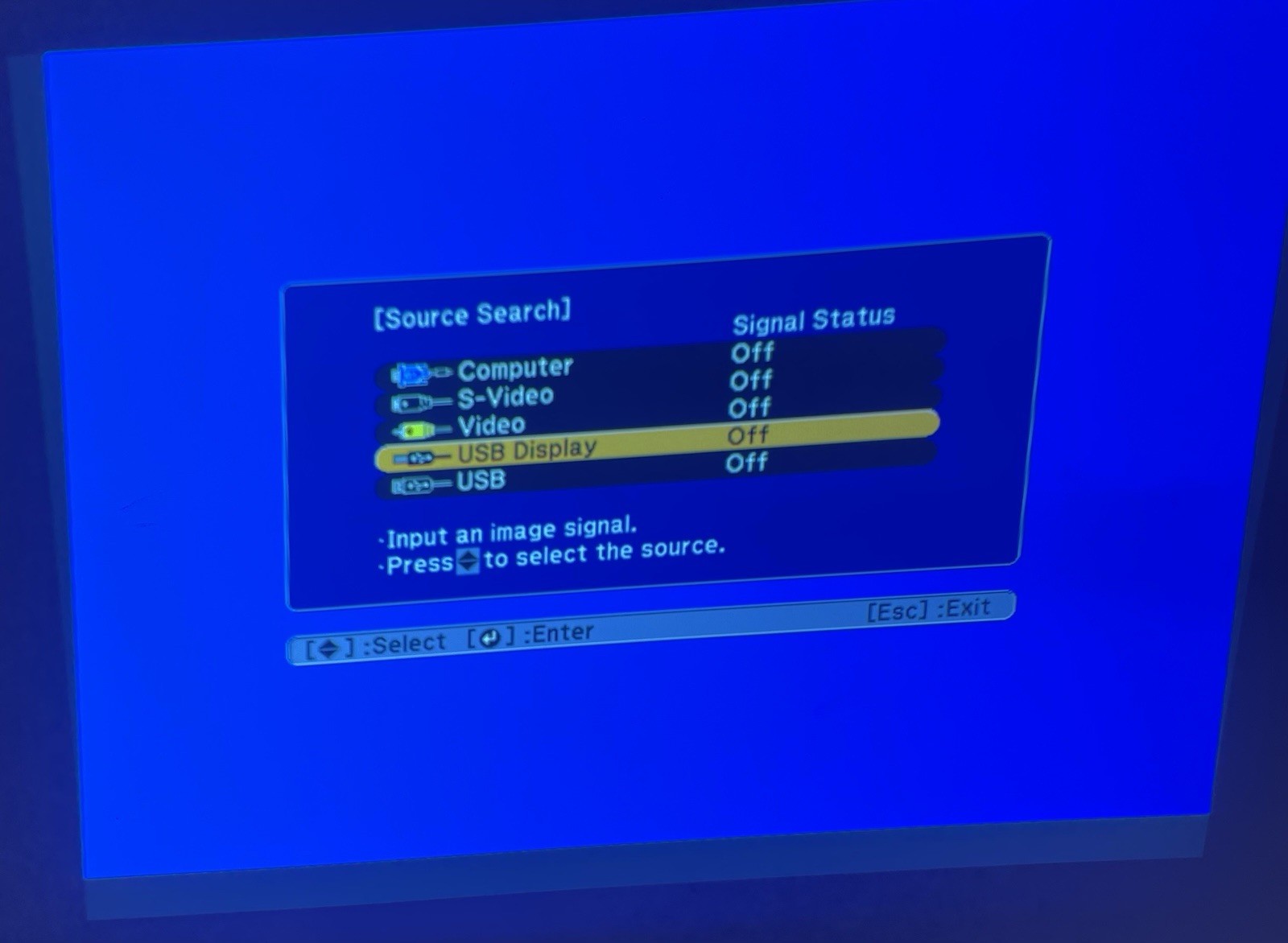 Epson PowerLite S11 Projector With Extras TESTED With Remote And Extras As Shown
