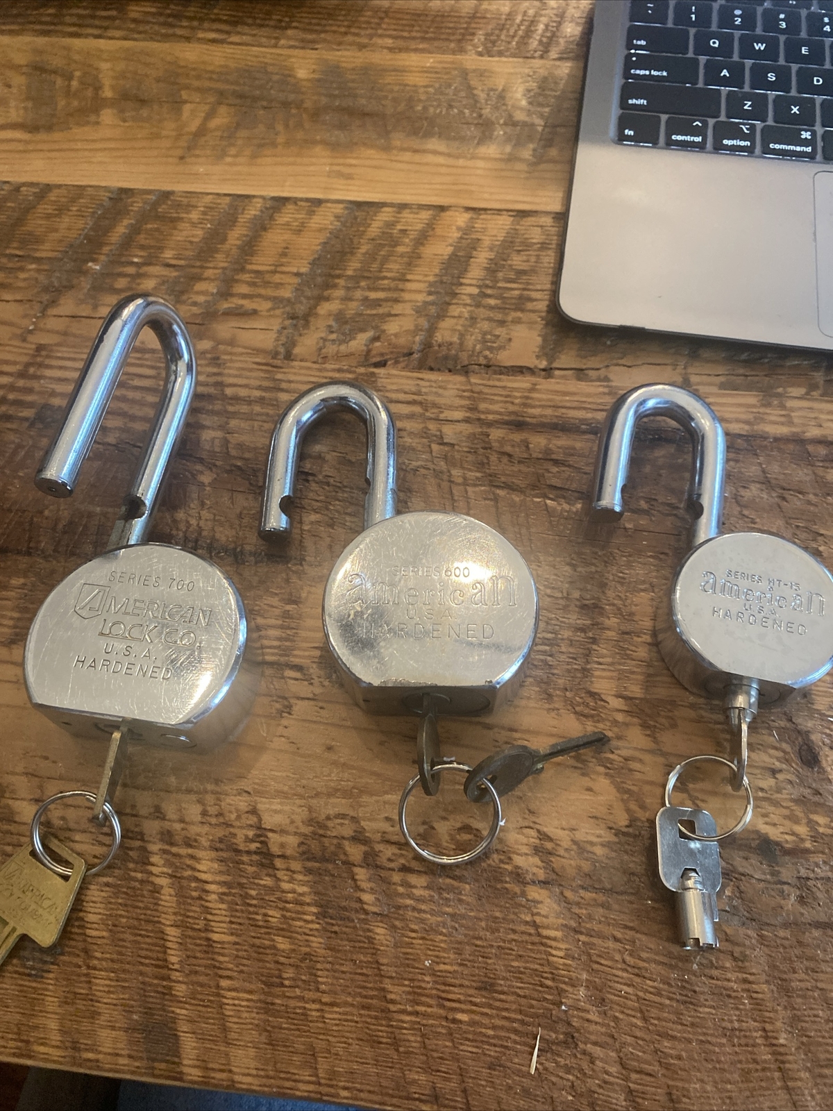 AMERICAN LOCK 700, 600, And WT-15 Lock Set.