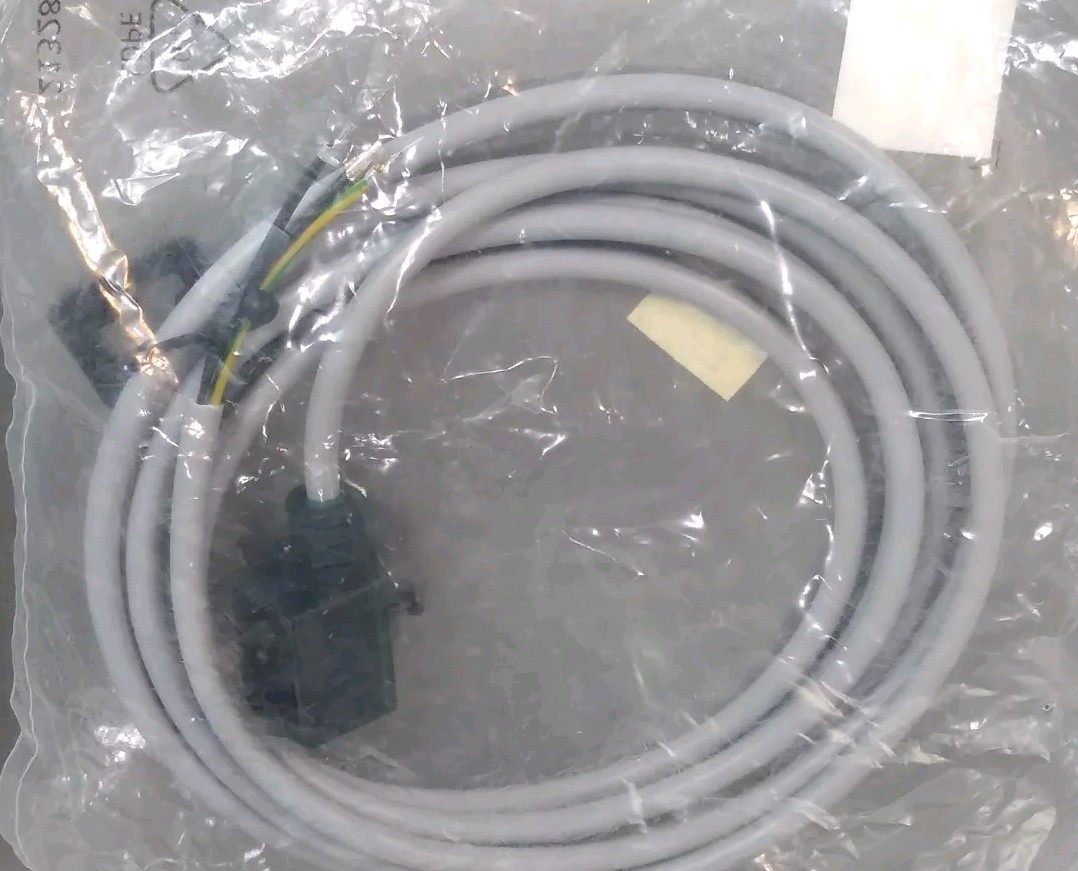 Festo 30936 Plug Socket w/ Cable 5C7