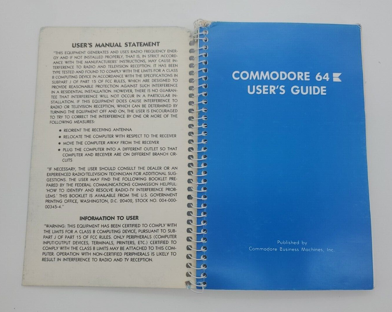 Vintage 1983 Commodore 64 Computer User's Guide First Edition eighth Printing