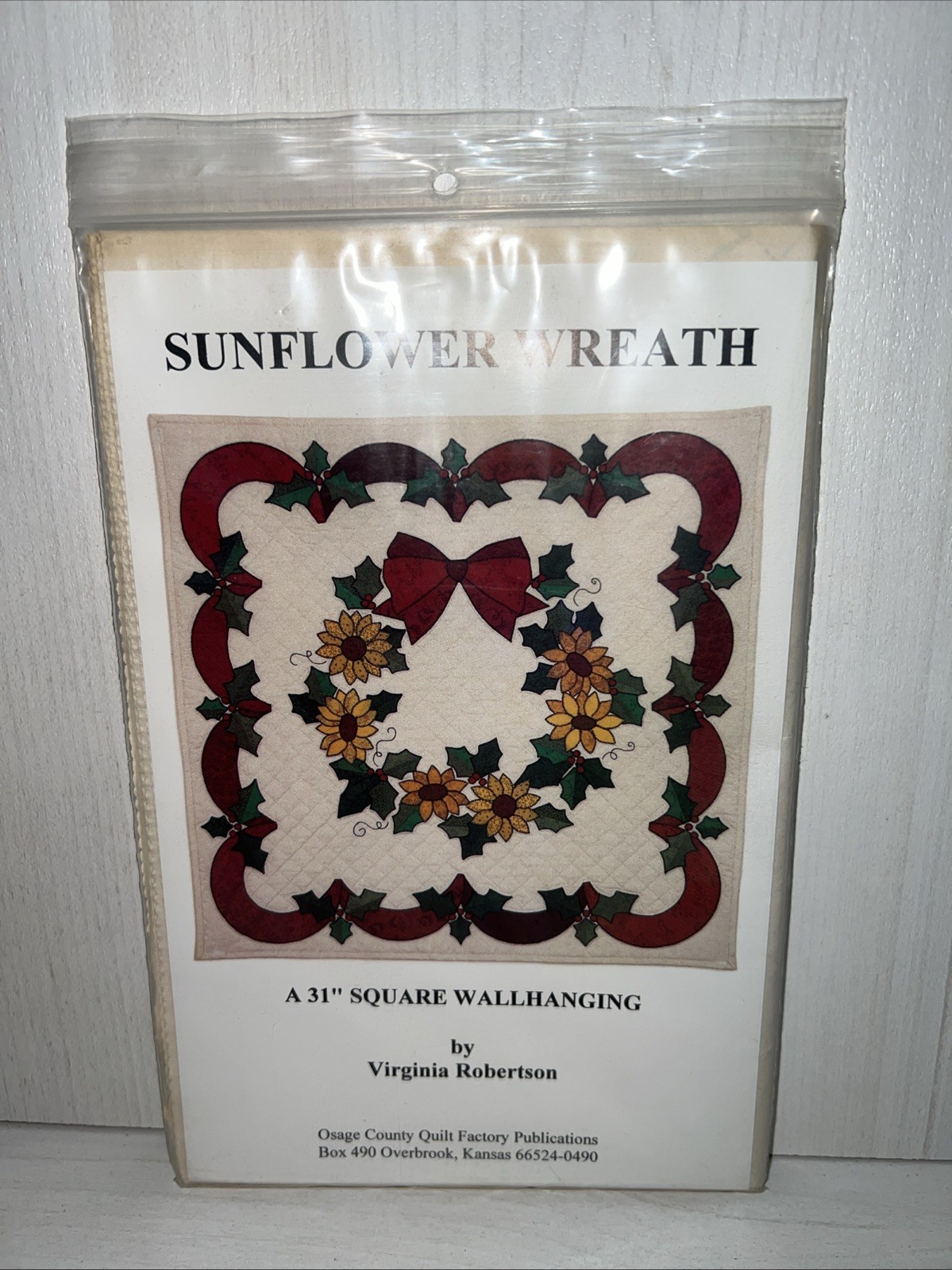 SUNFLOWER WREATH A 31" Square Wall Hanging by Virginia Robertson NIP