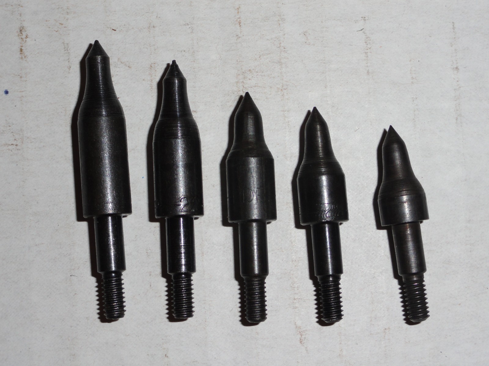 11/32" Screw In Field Points, Dozen Pack.  100, 125, 145, 175, or 200 grains