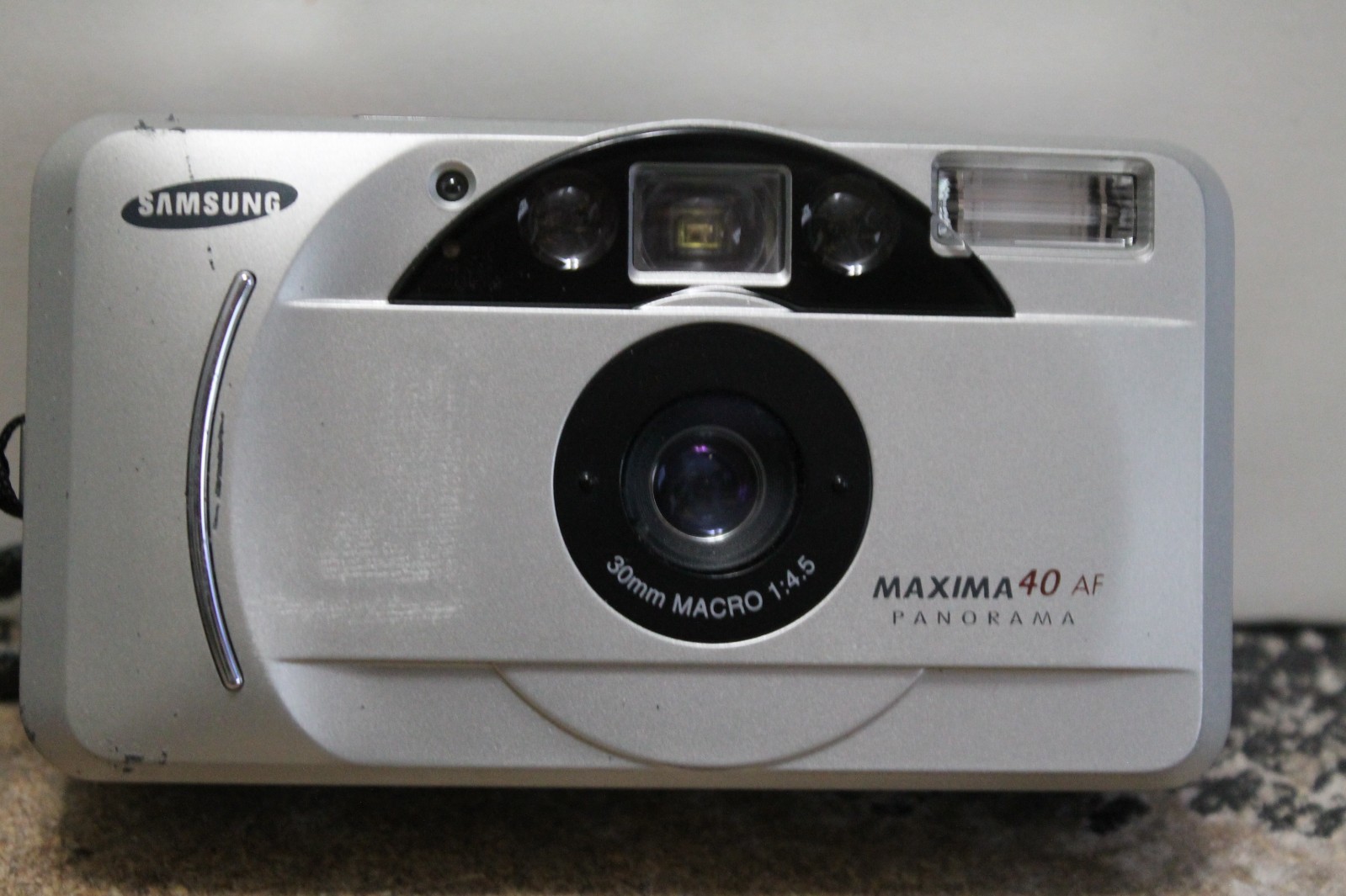 Samsung Maxima 40 AF 35mm Panorama with Samsung case, untested