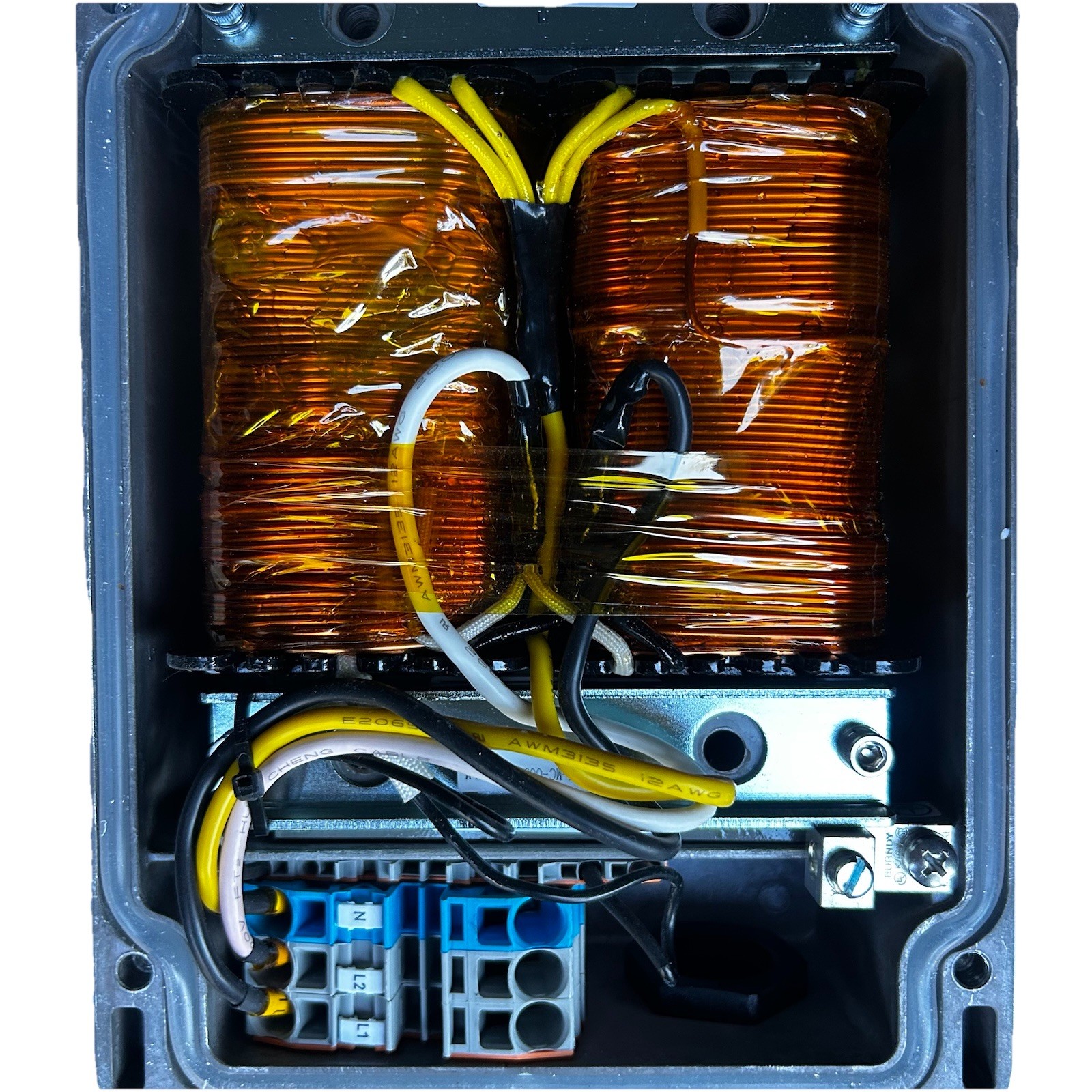SolarEdge SEAUTO-TX-5000 Auto Transformer 5KVA Split-Phase120V/240VAC “preowned”
